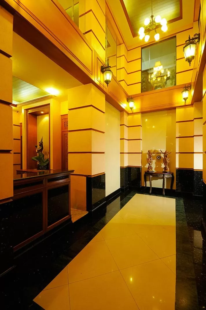 Khaosan Palace Hotel