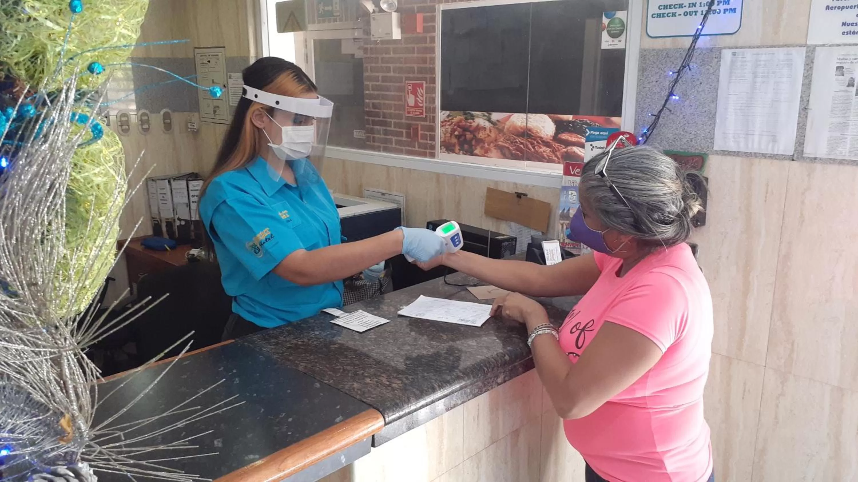 HOTEL MUEVETE POR VARGAS