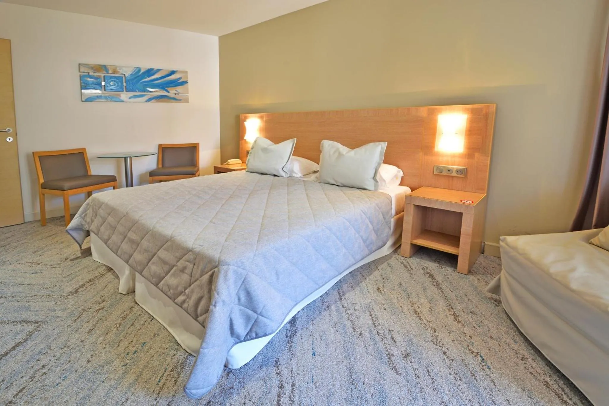 Photo of the whole room, Bed in Hôtel Le Rocher