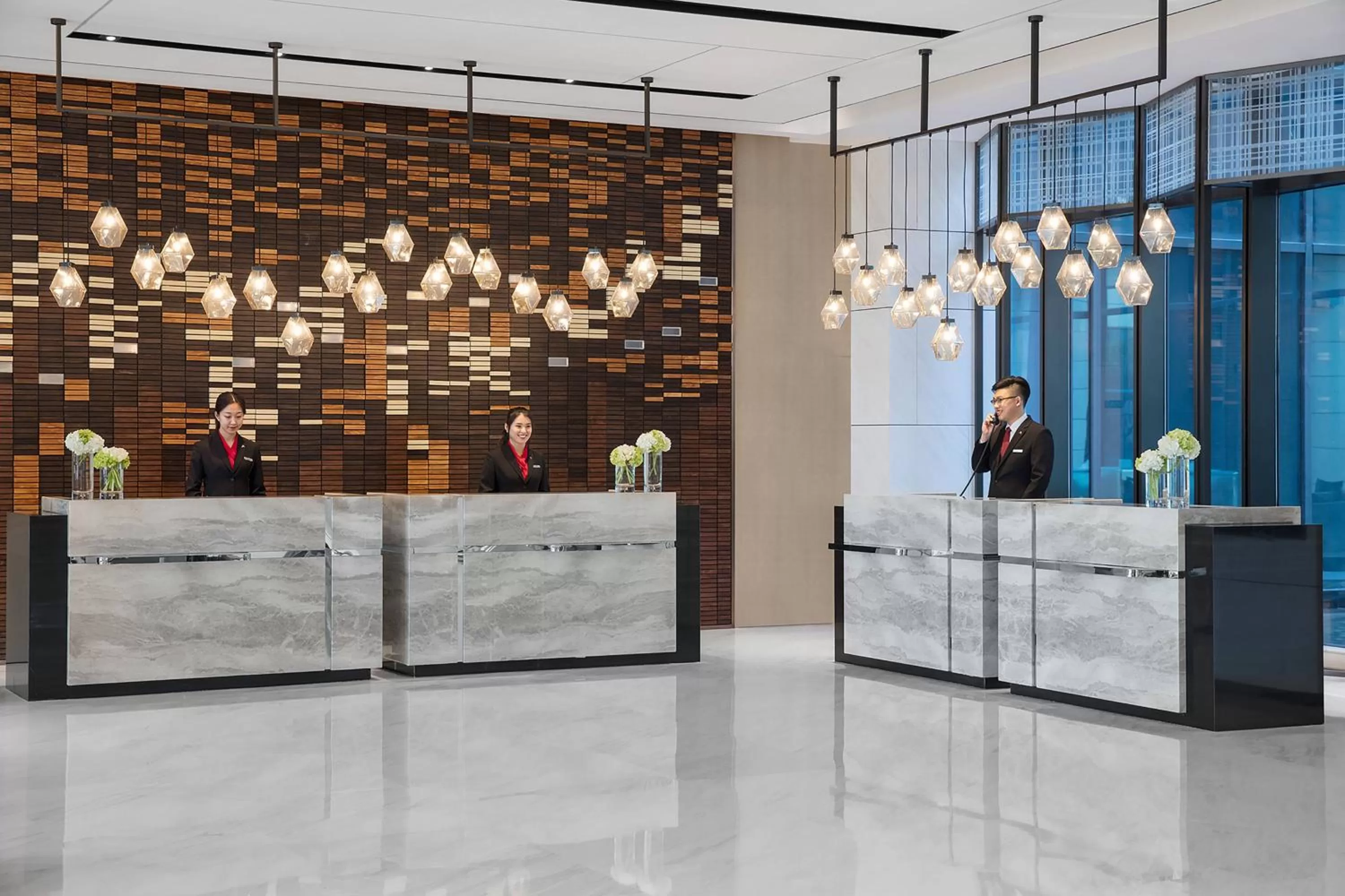 Lobby or reception in Shanghai Marriott Hotel Kangqiao