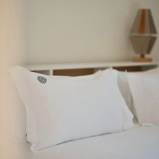 Bed in Look Living, Lisbon Design Apartments