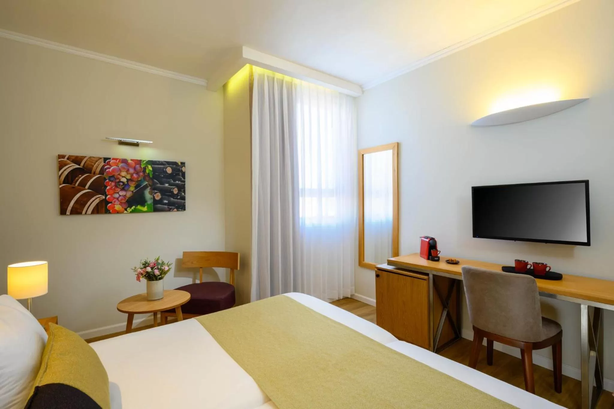 TV and multimedia, Bed in Prima Park Hotel Jerusalem