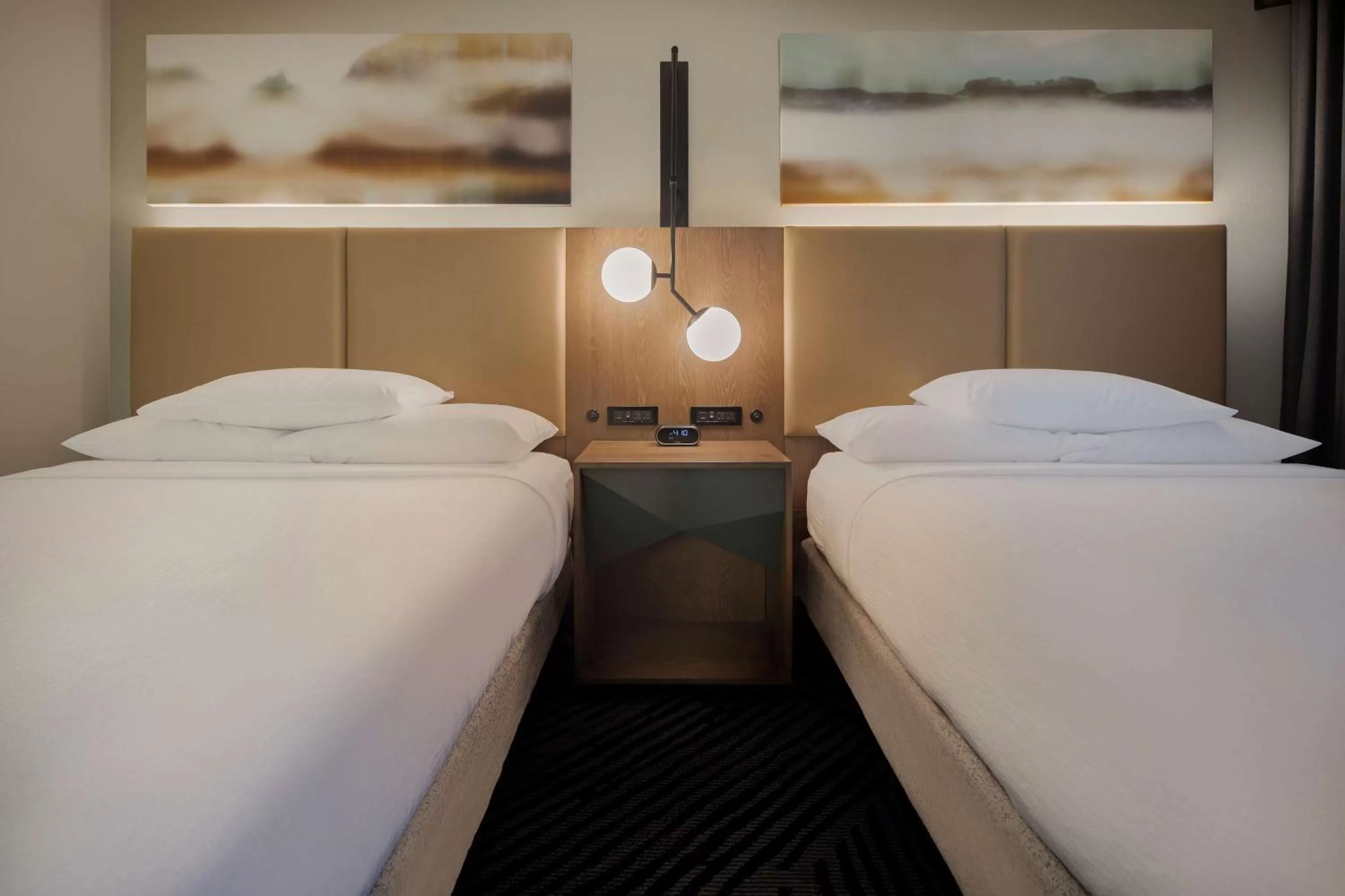 Queen Suite with Two Queen Beds - Non-Smoking in Embassy Suites by Hilton San Rafael Marin County