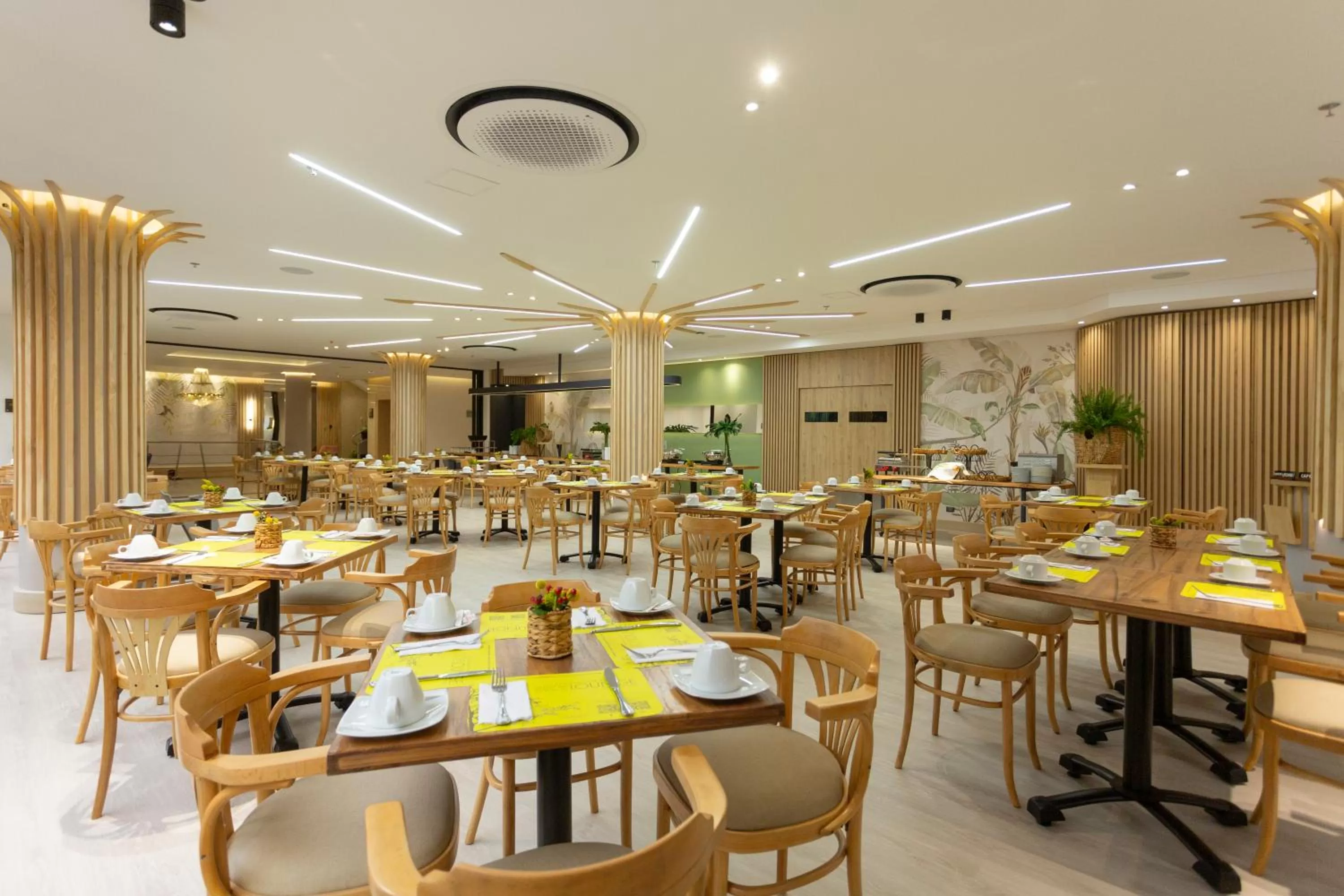 Restaurant/places to eat in Hotel Soratama