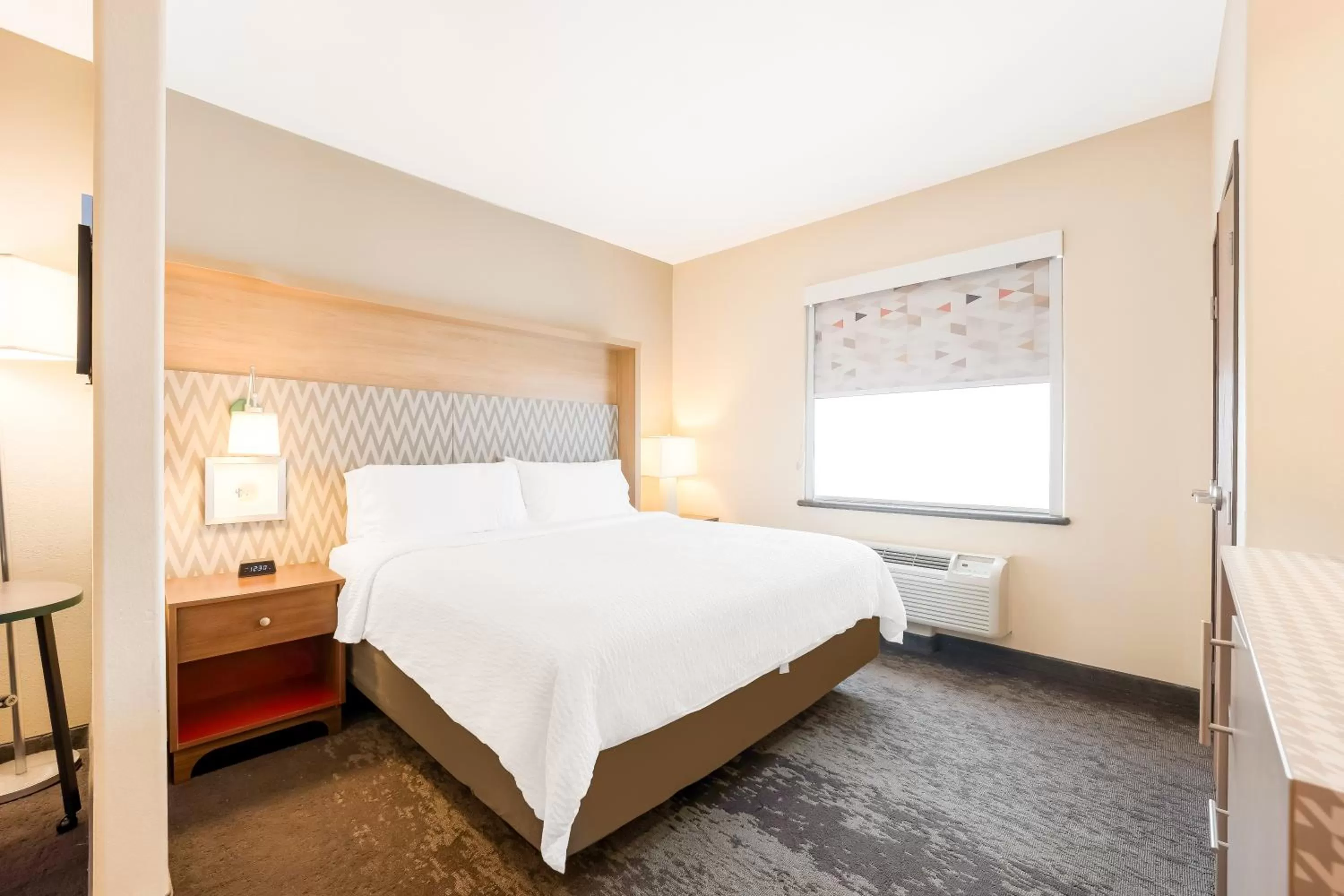 Bed in Holiday Inn - Brownsville by IHG
