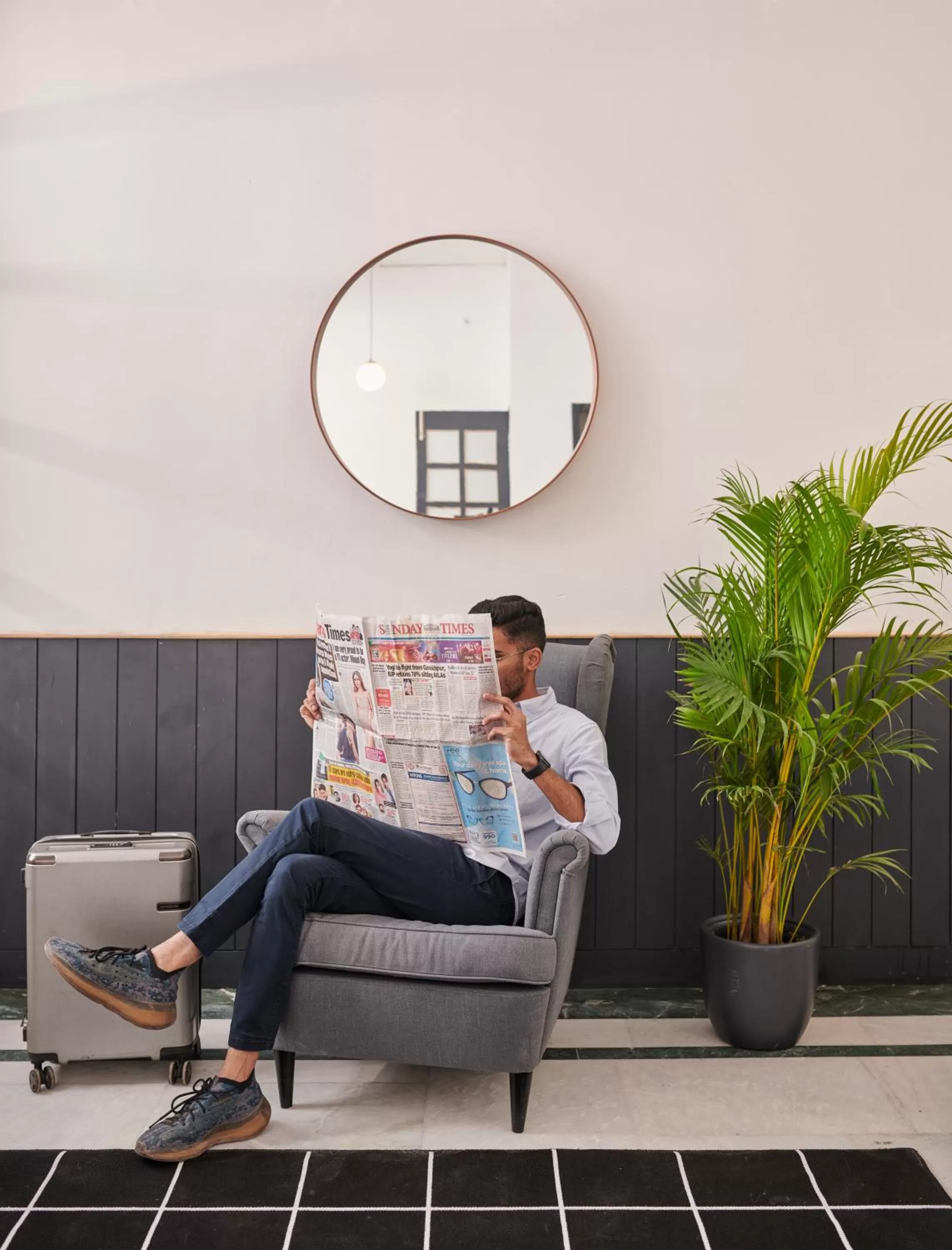 People in Poshtel VNS