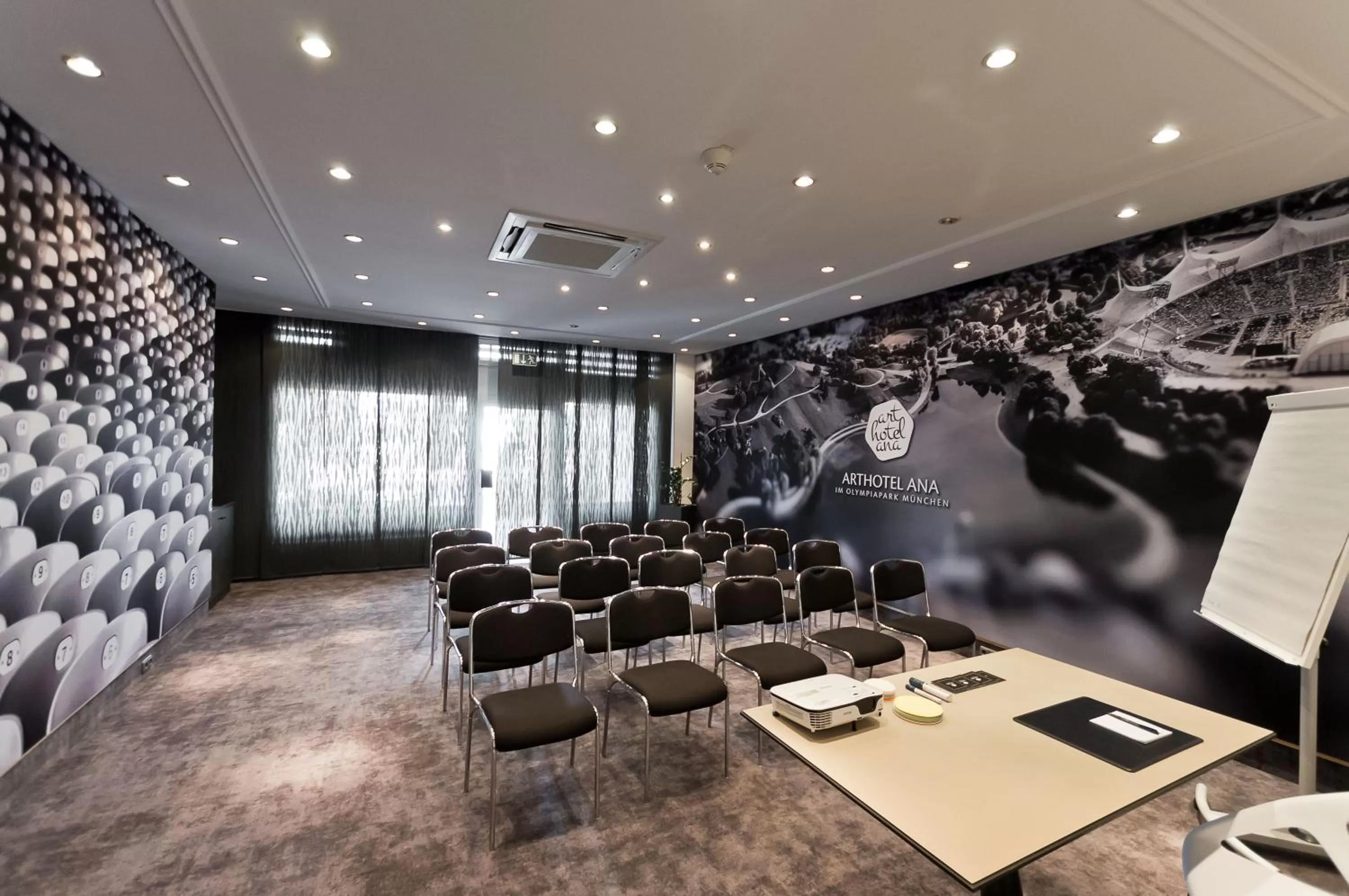Meeting/conference room in Arthotel Ana im Olympiapark