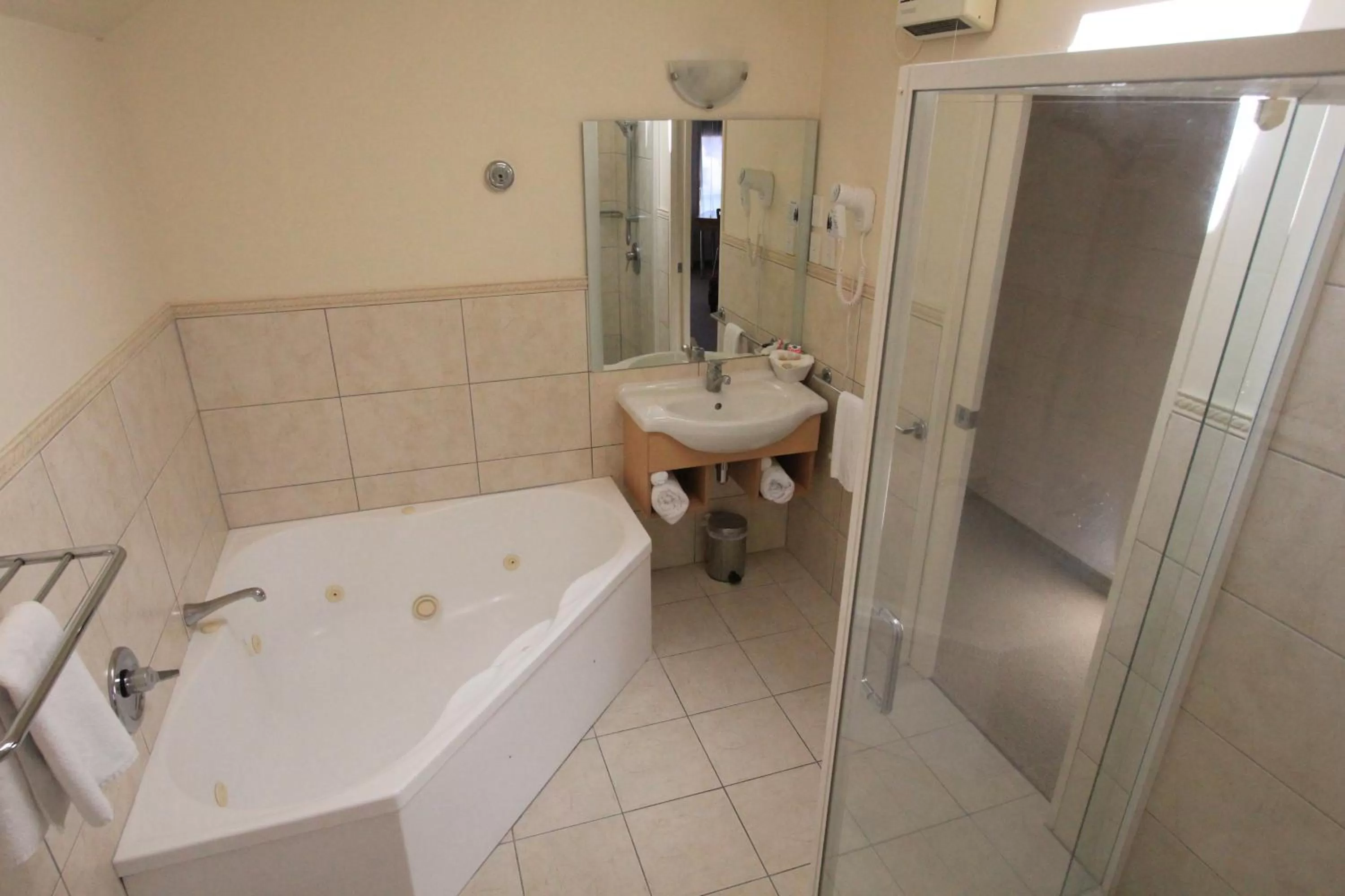 Bathroom in Voyager Apartments Taupo