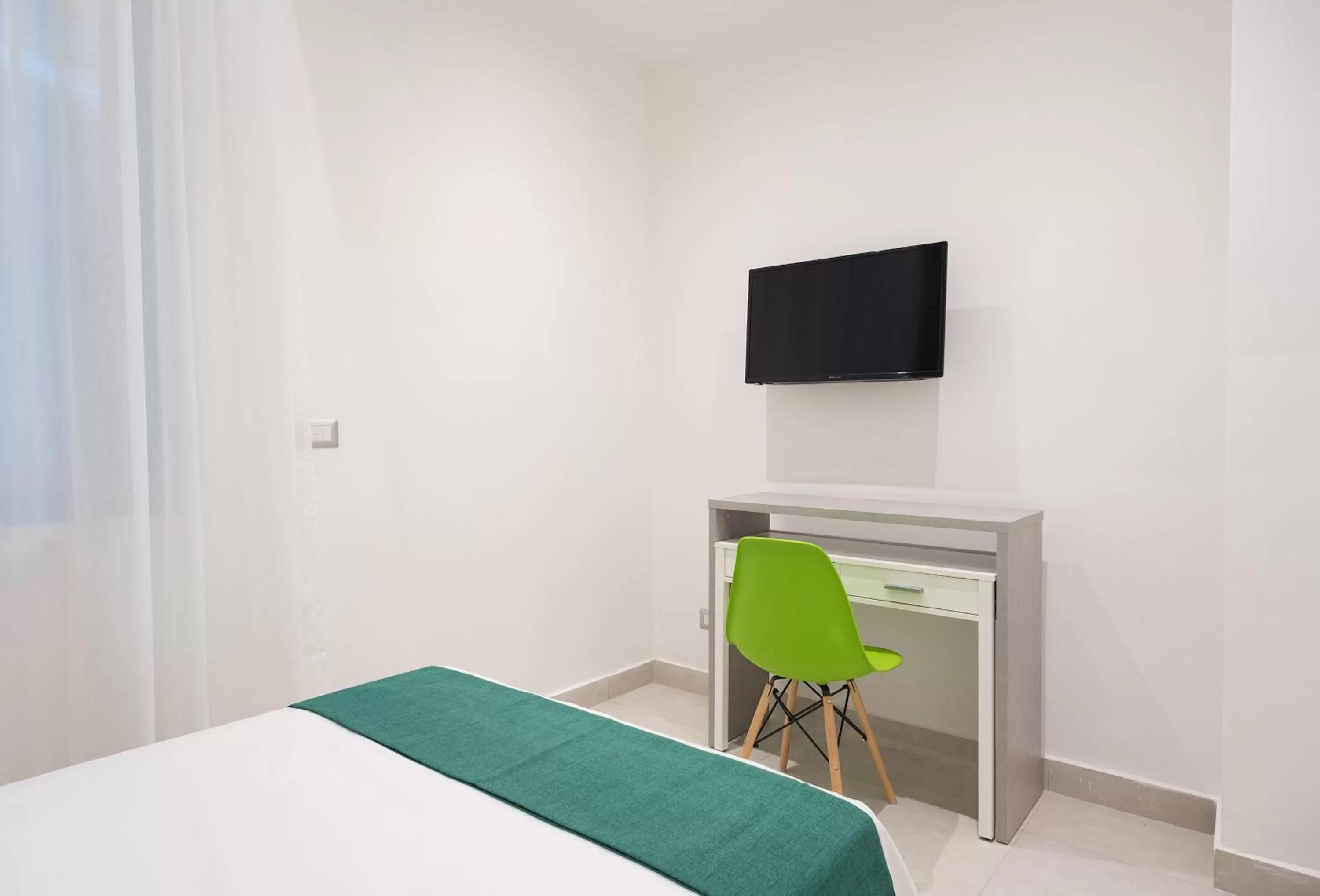 TV and multimedia, Bed in Toledo in