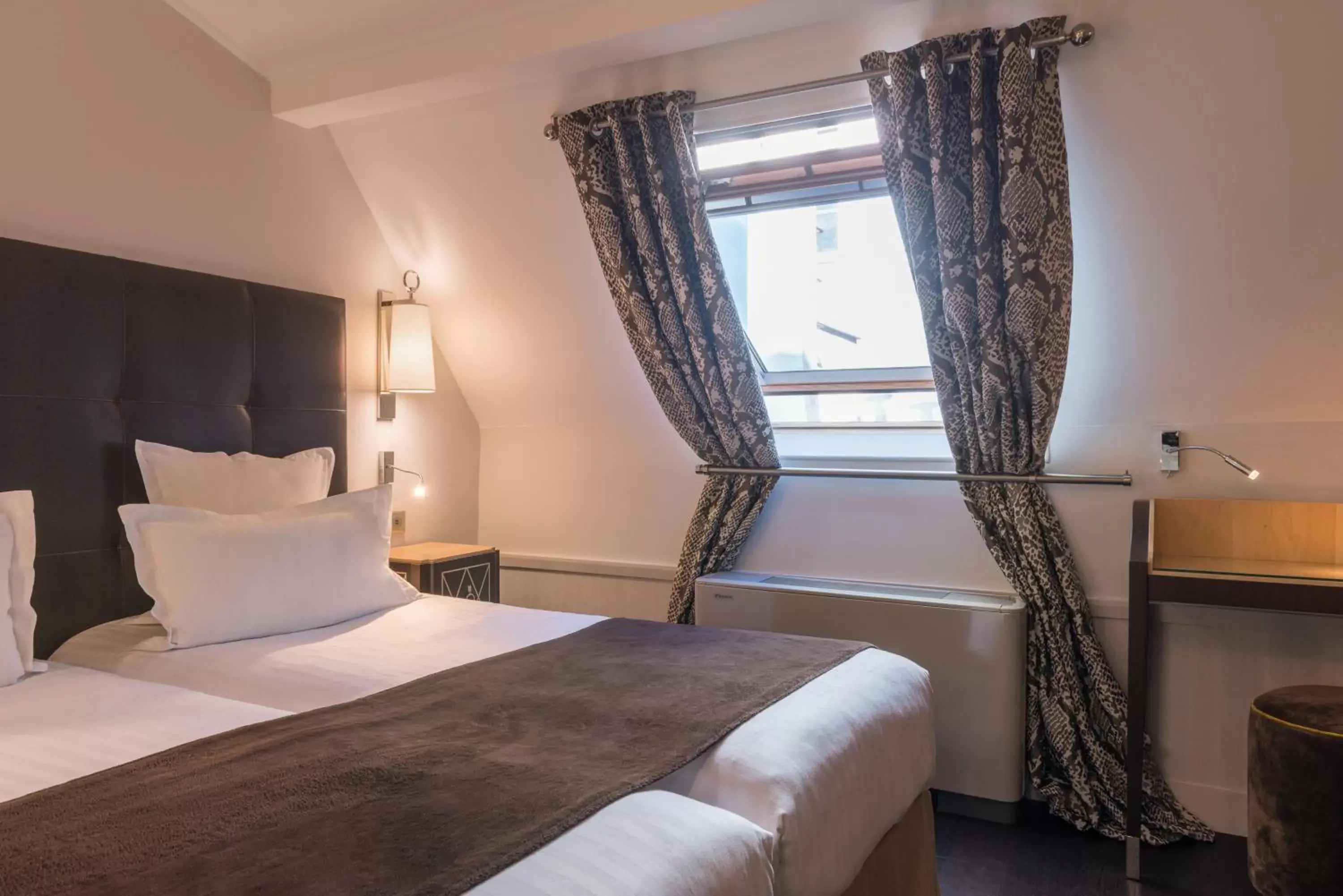 Standard Twin Room in Crystal Hotel Standard Twin Room in Crystal Hotel