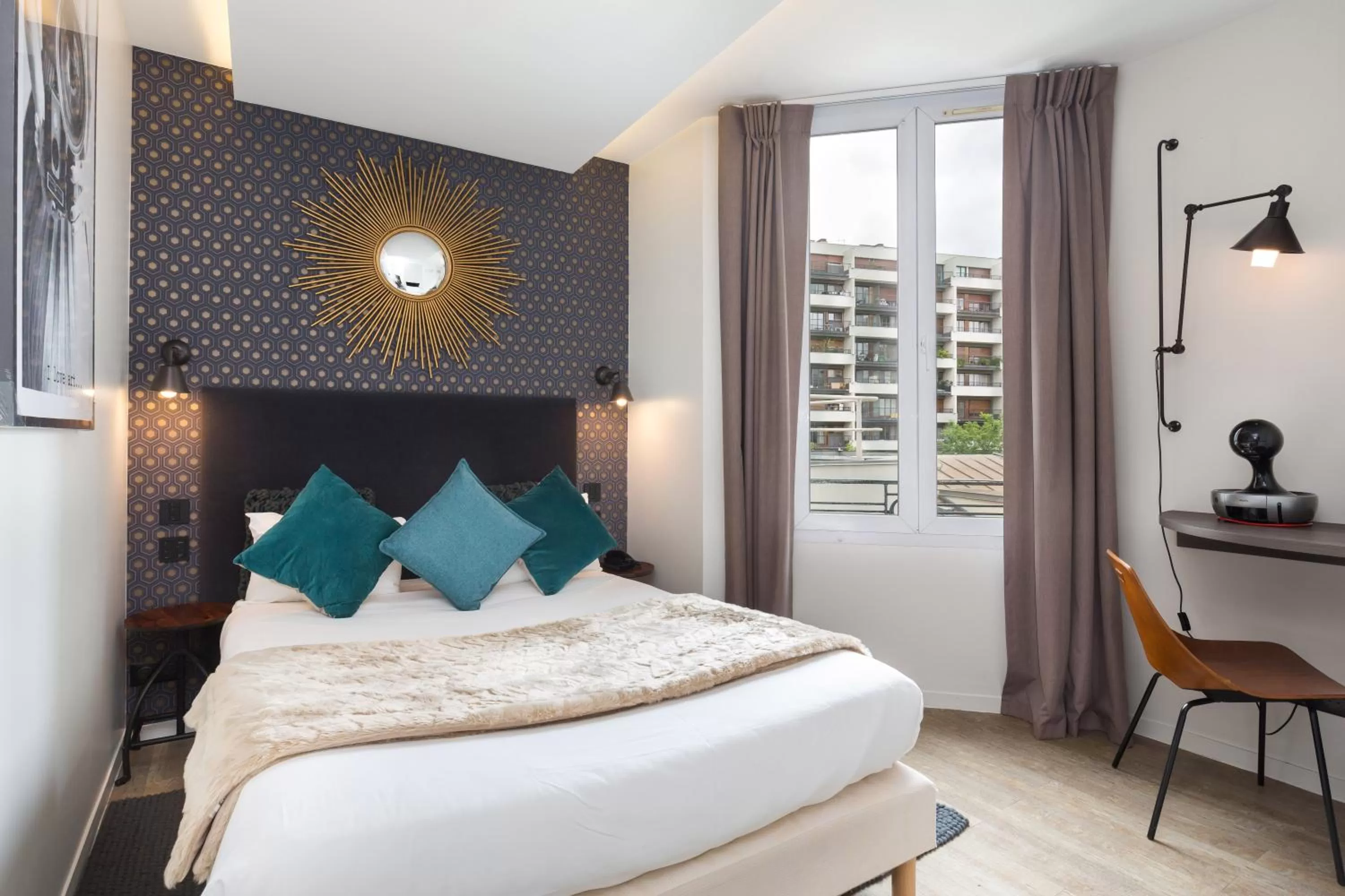 Day, Bed in Hotel OHM by Happyculture