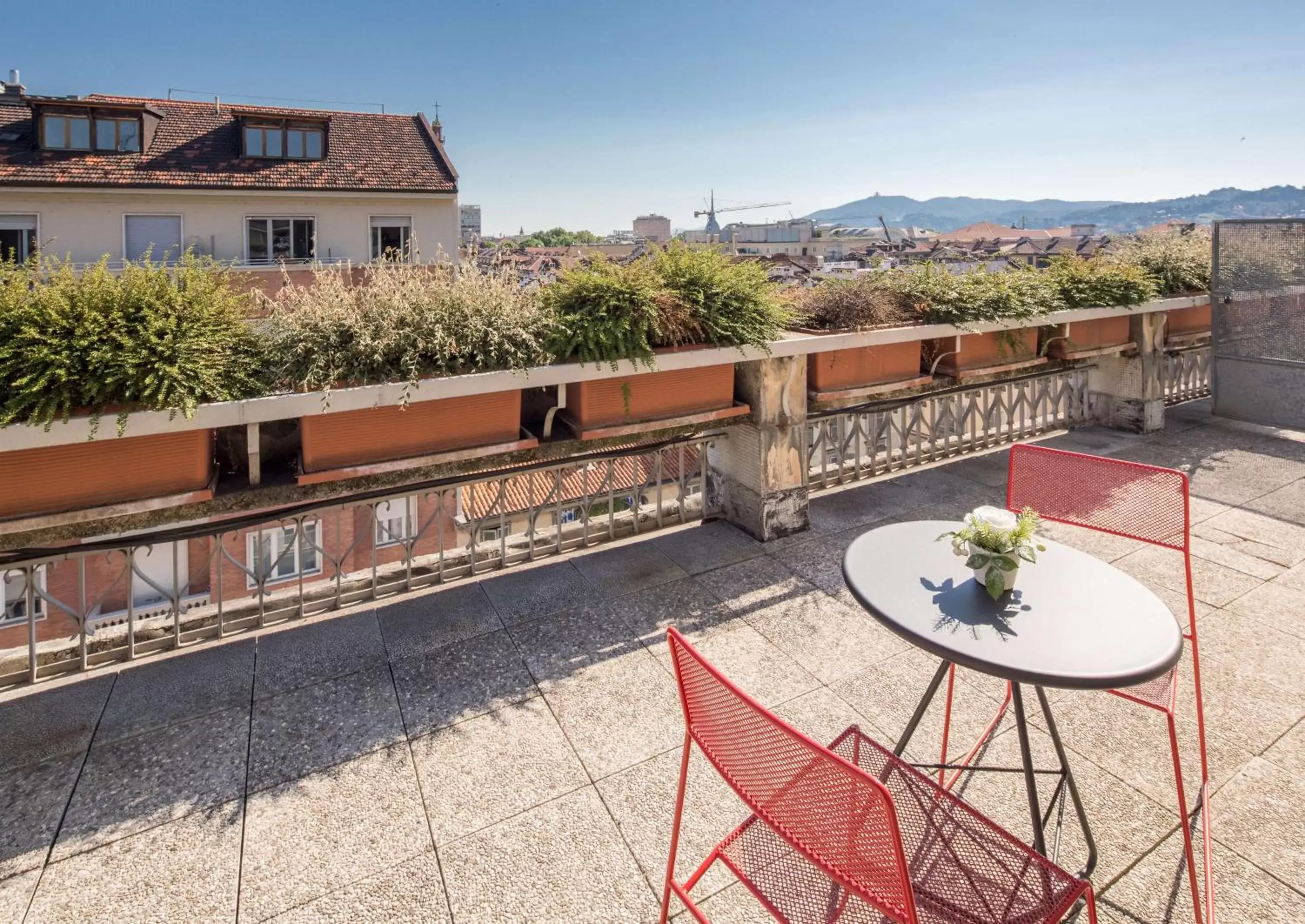 Superior Queen Room with Terrace in Best Western Hotel Luxor Superior Queen Room with Terrace in Best Western Hotel Luxor