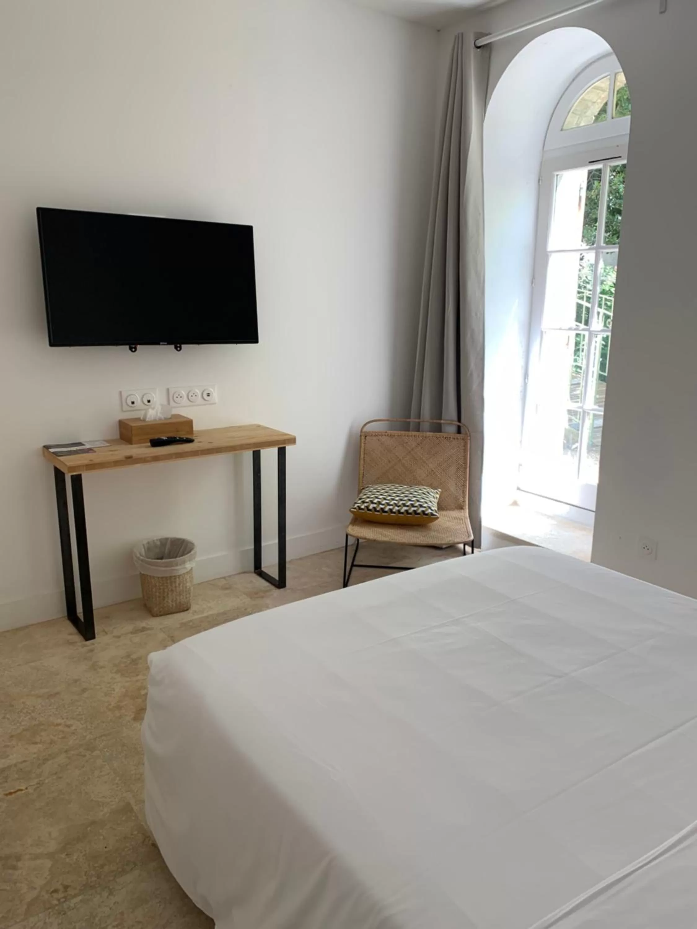 hair dresser, Bed in Moulin de la Roque