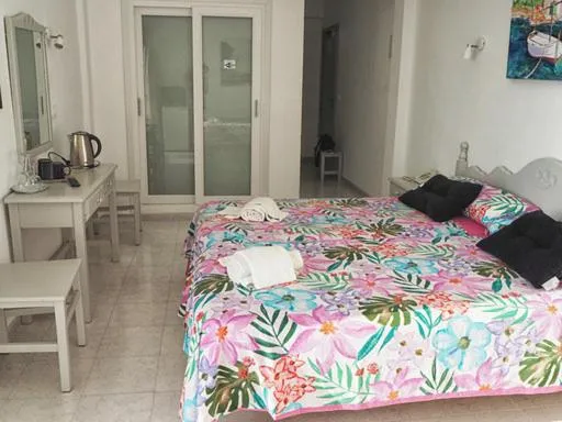 Photo of the whole room, Bed in Hotel Rocamar