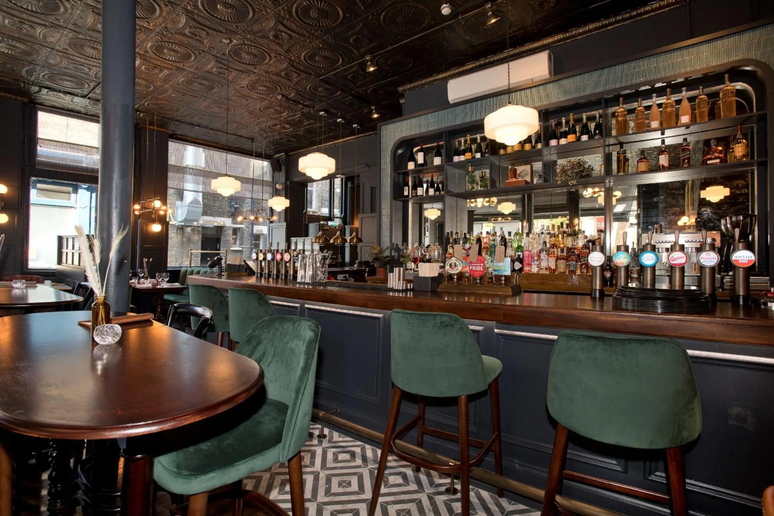 Restaurant/places to eat in The Clerk & Well Pub and Rooms