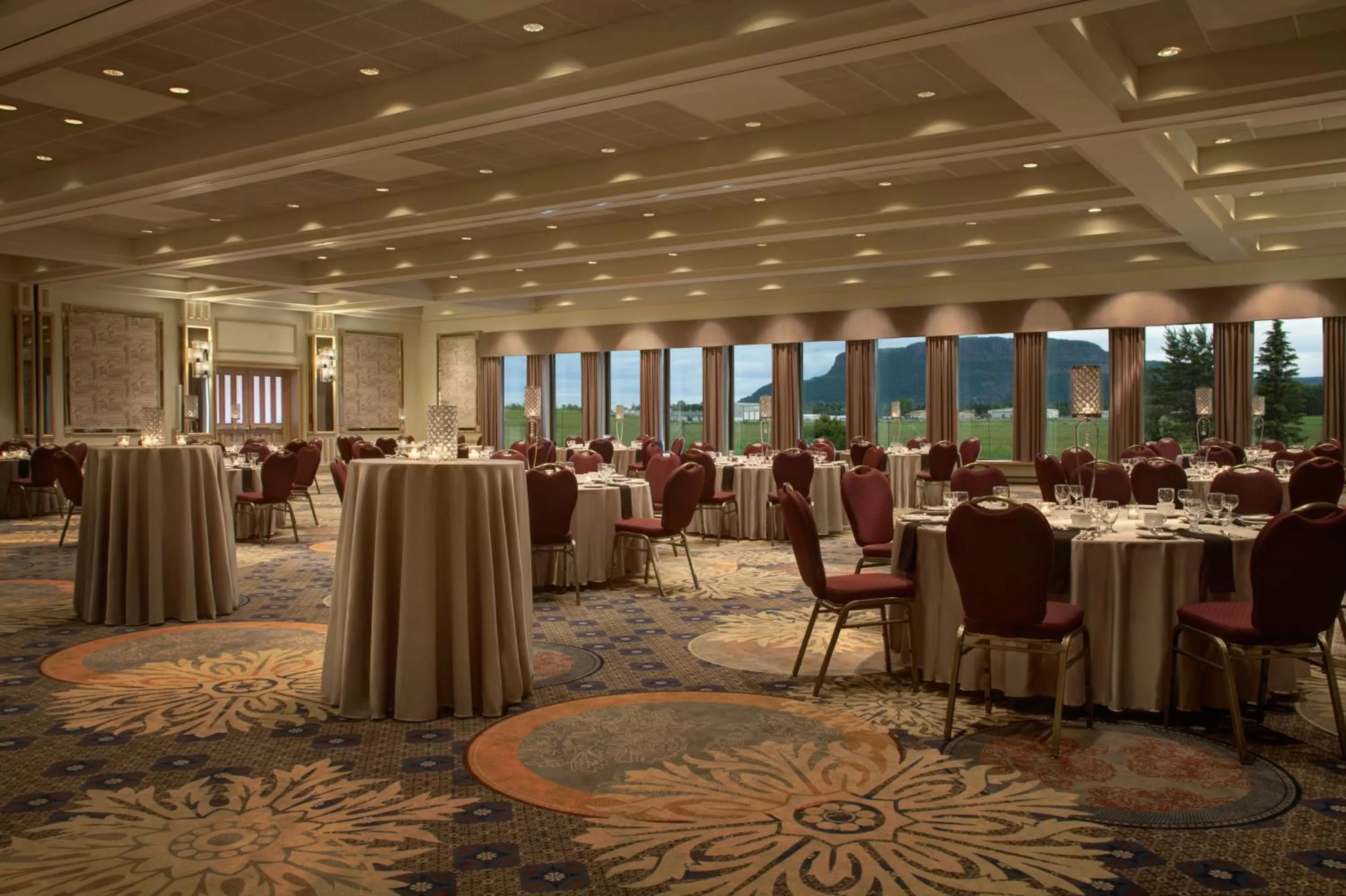 Banquet/Function facilities in Valhalla Hotel & Conference Centre