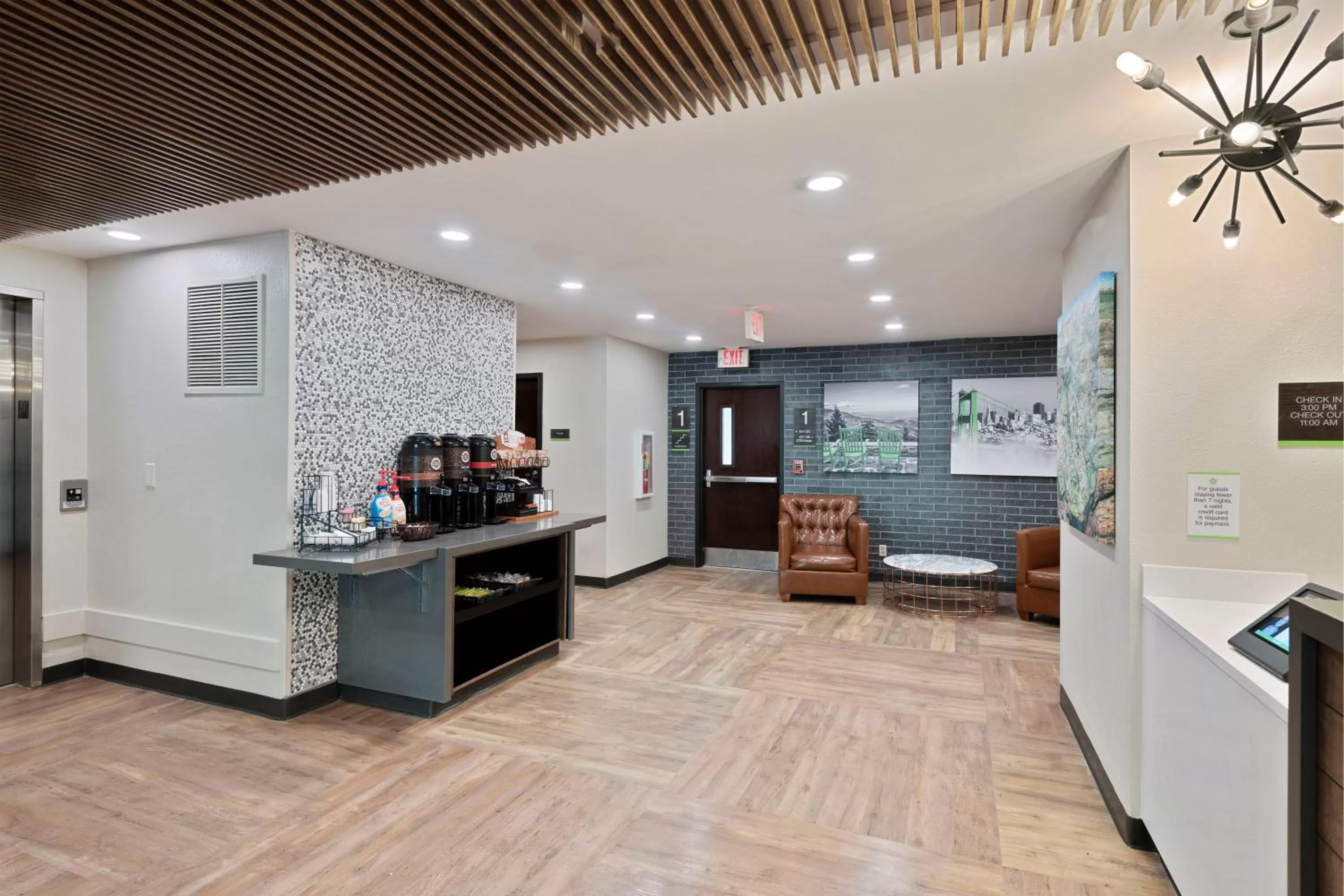 Food and drinks in Extended Stay America Select Suites - Charlotte - Tyvola Rd