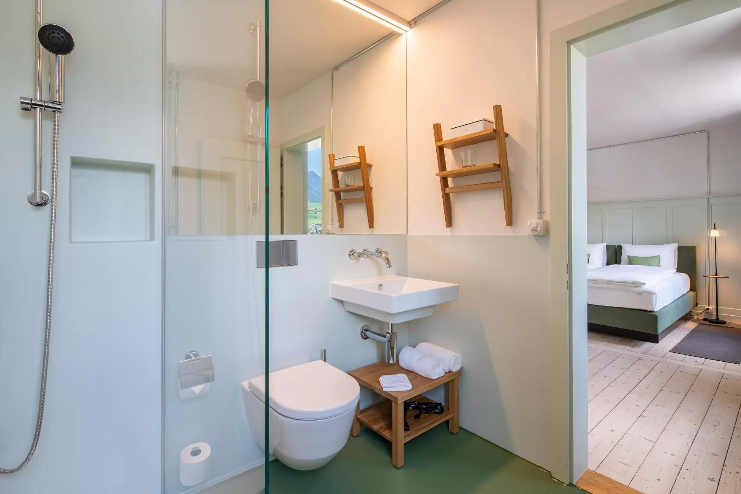 Bathroom, Bed in Culinarium Alpinum