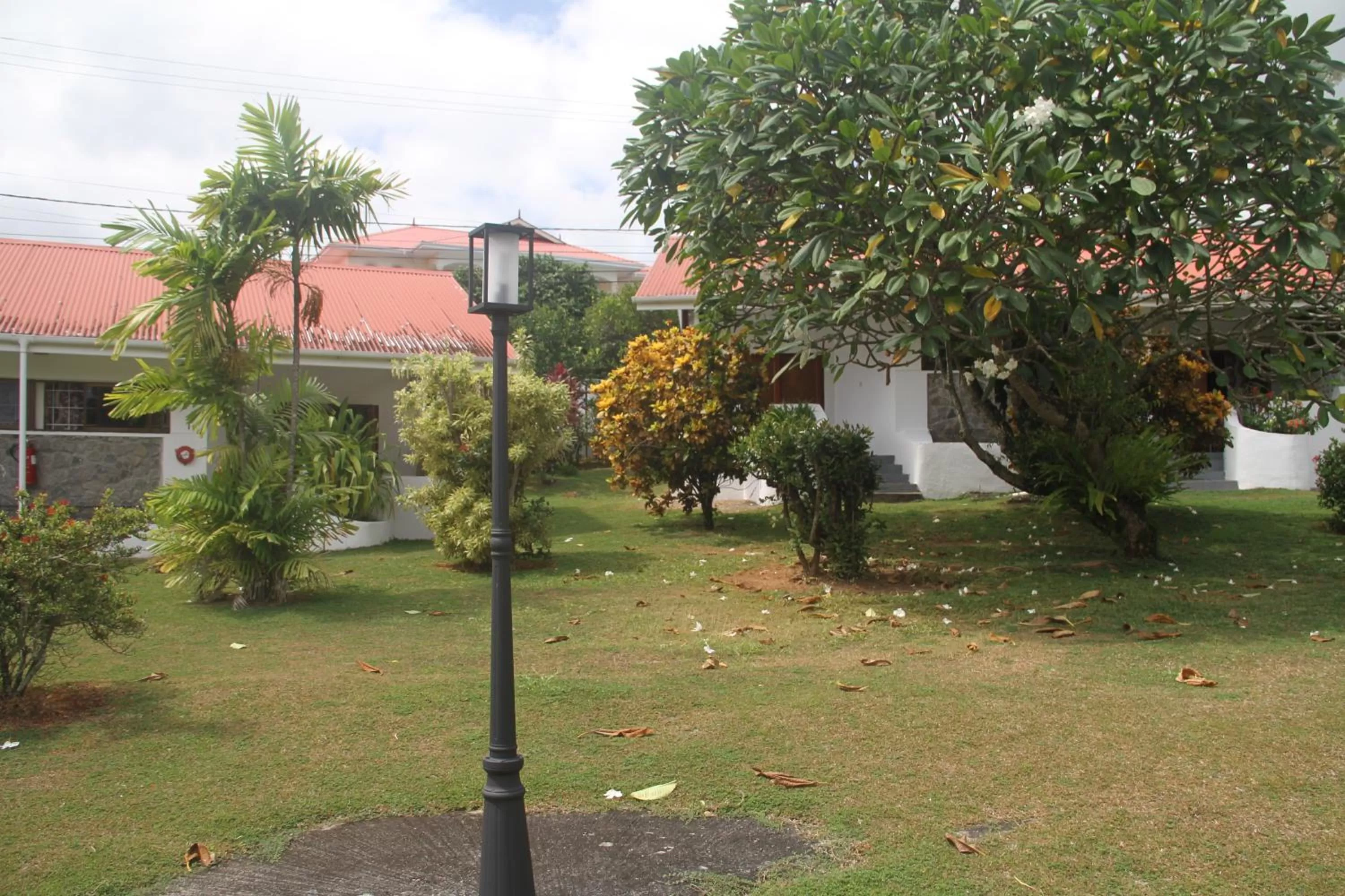 Garden in Daniella's Bungalows