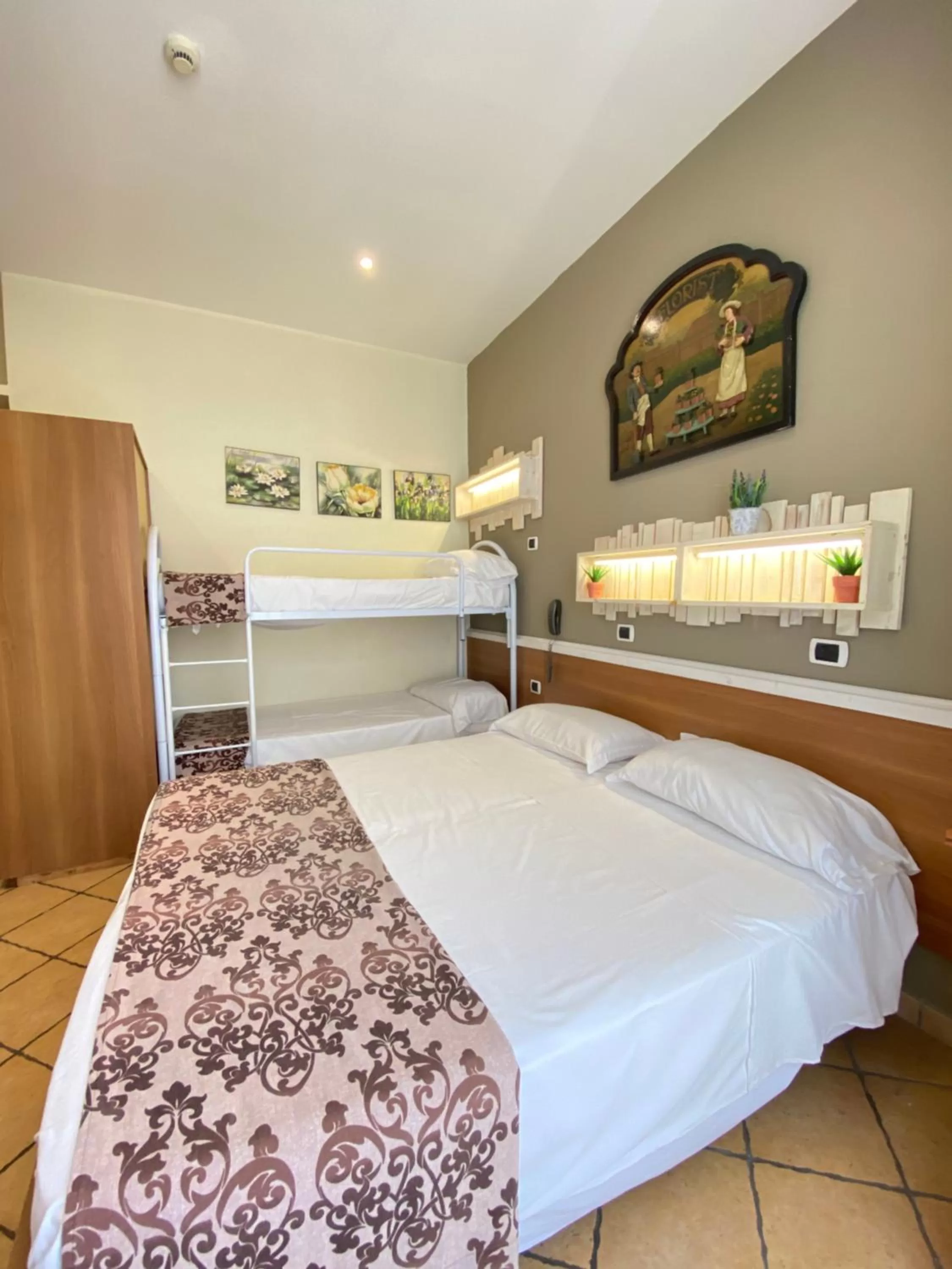 Bed in Hotel Europeo Napoli