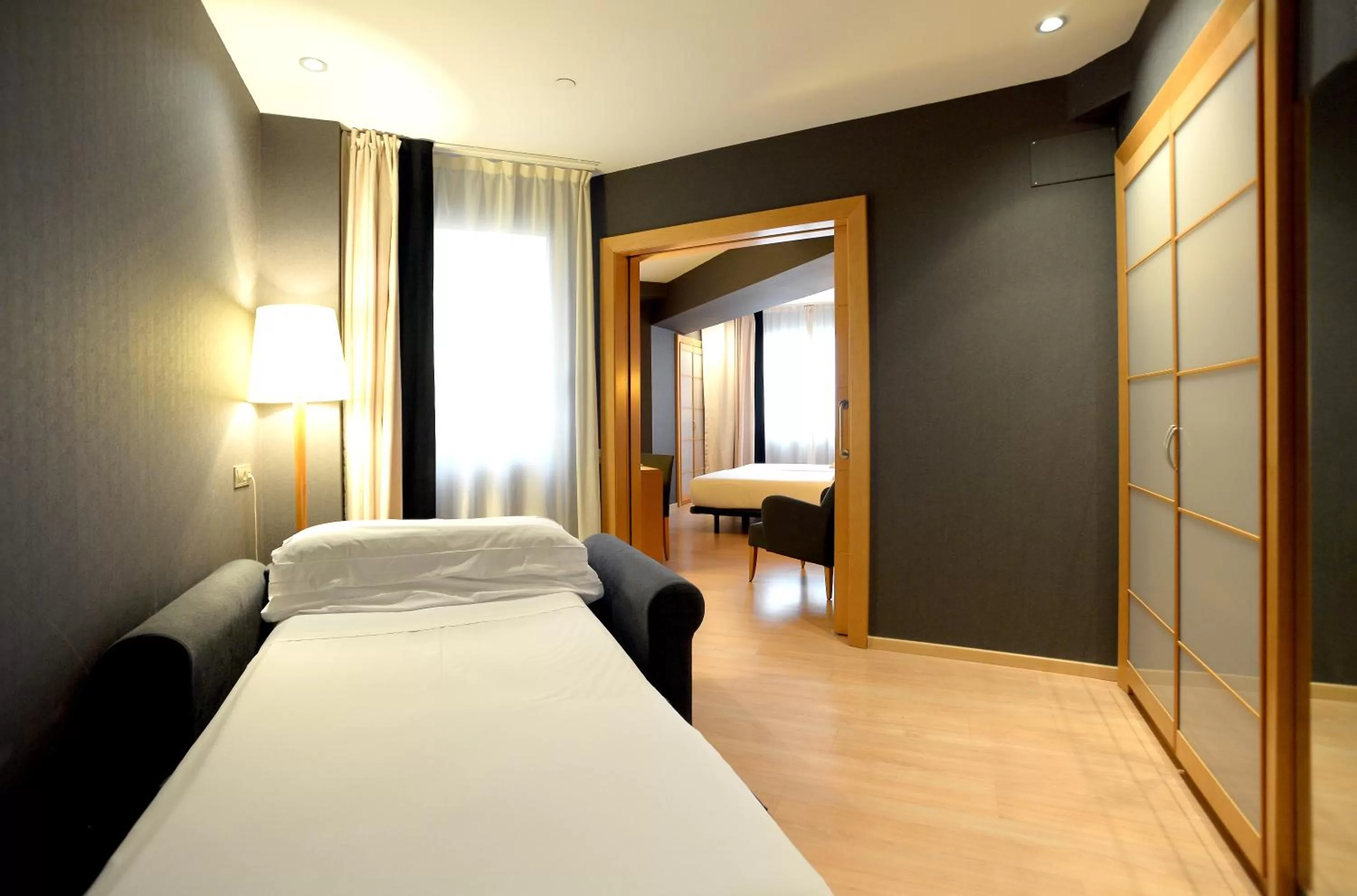 Photo of the whole room, Bed in Hotel Barcelona Universal