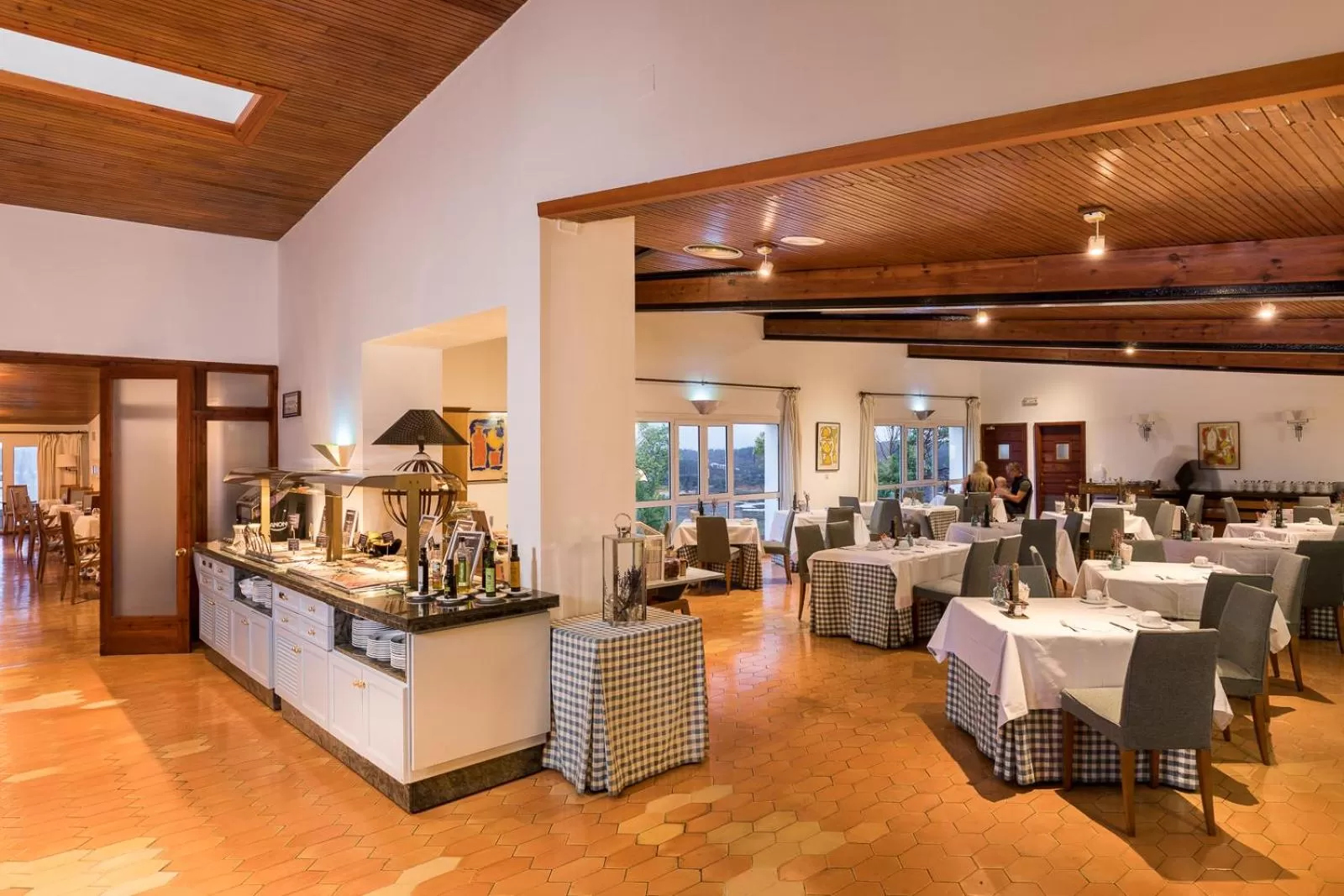 Restaurant/places to eat in Parador de Ayamonte