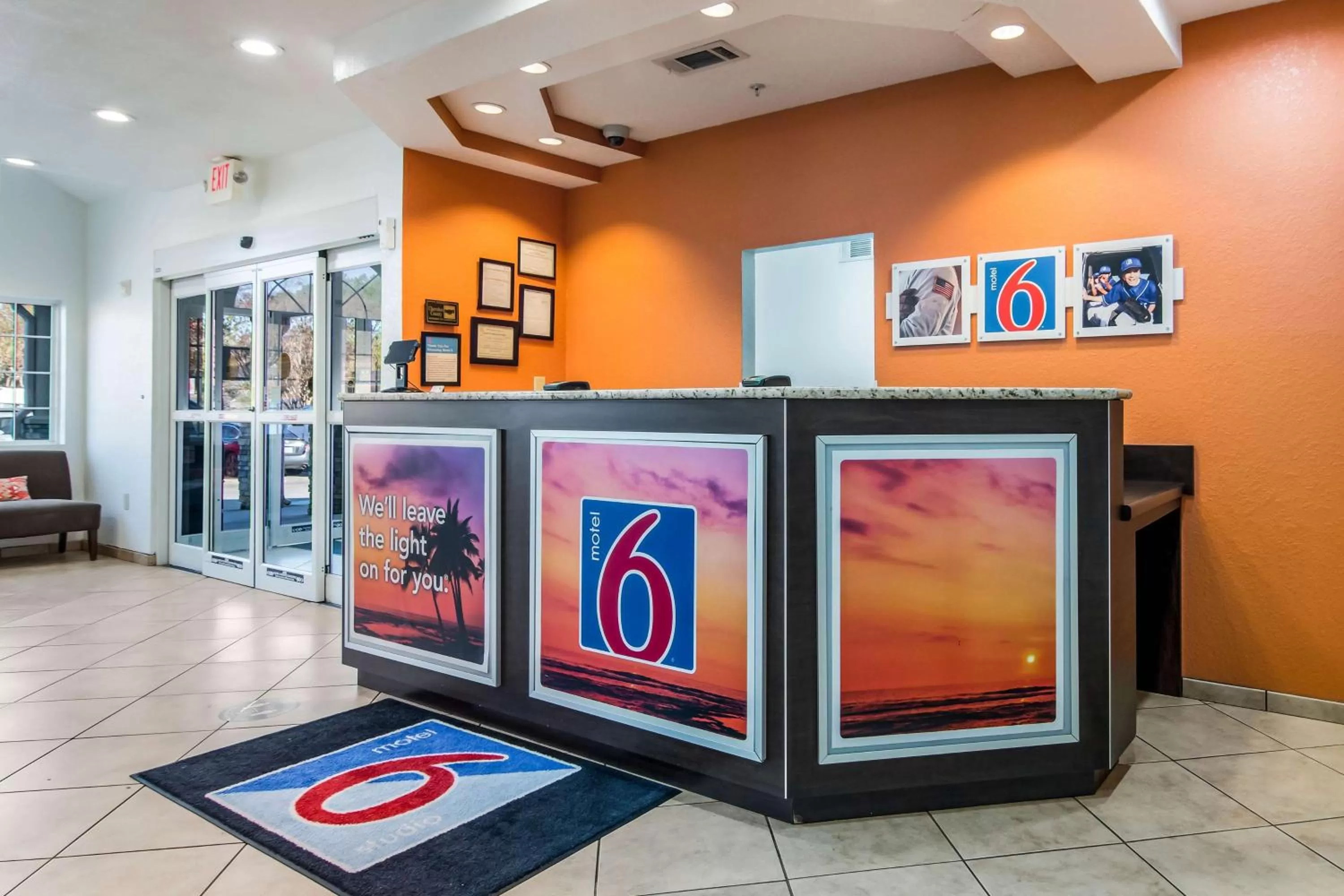 Lobby or reception in Motel 6-Canton, GA