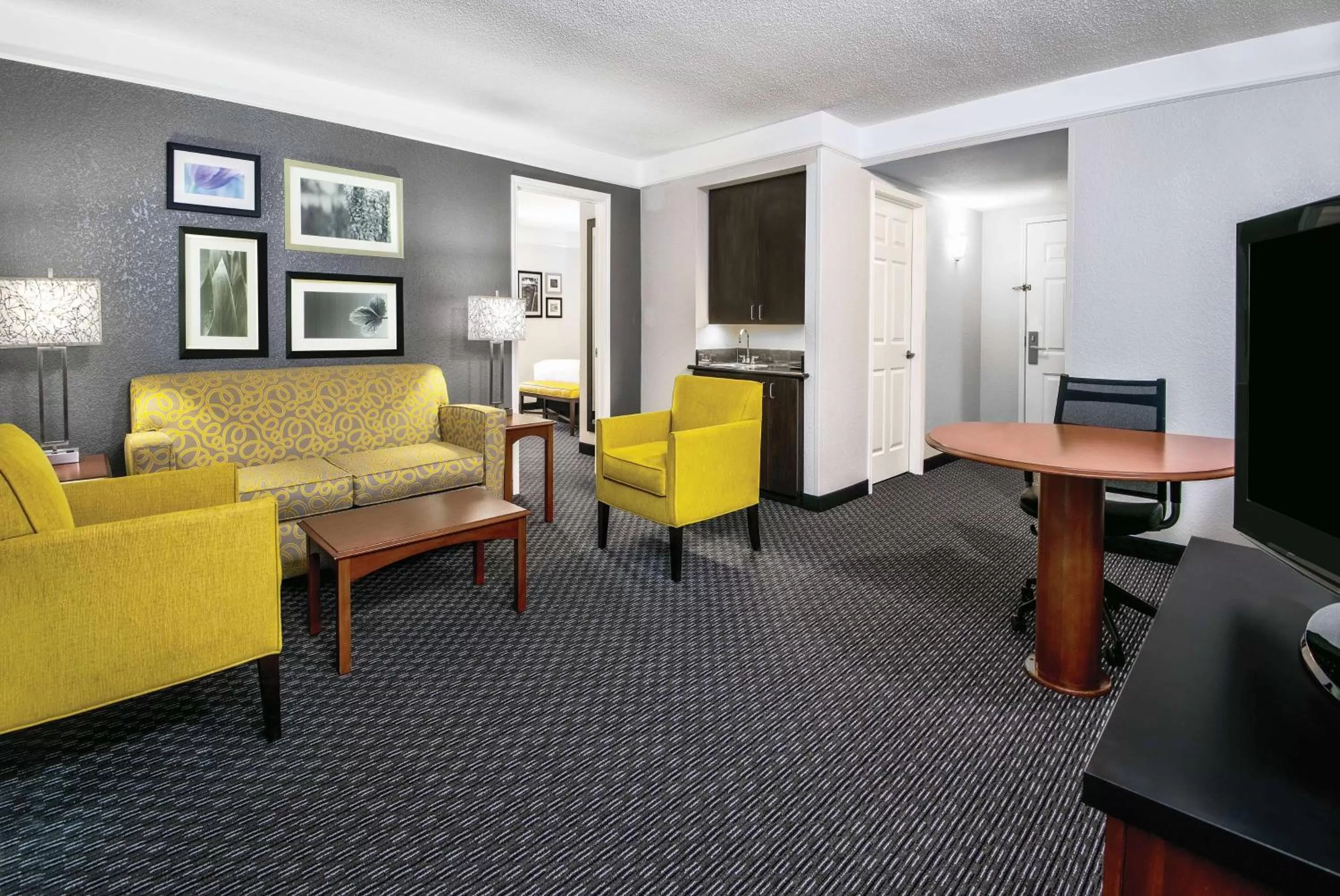 Photo of the whole room in La Quinta Inn & Suites by Wyndham San Antonio Riverwalk