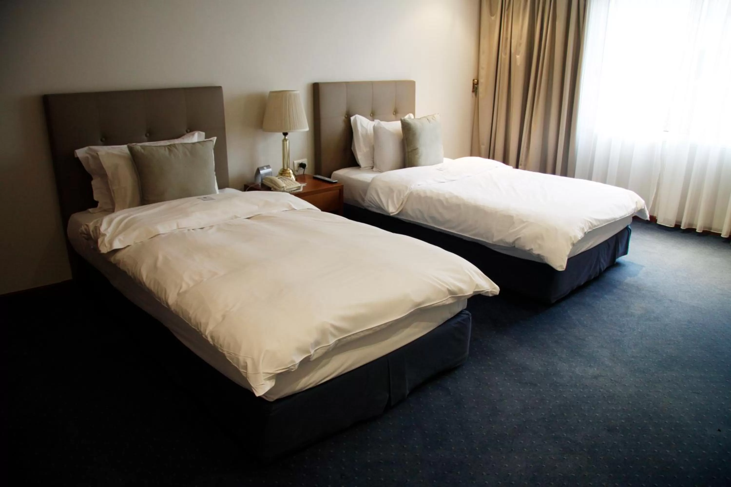 Bed in Plaza Hotel Beirut