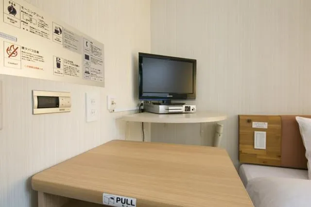 Photo of the whole room, TV/Entertainment Center in R&b Hotel Shinyokohamaekimae