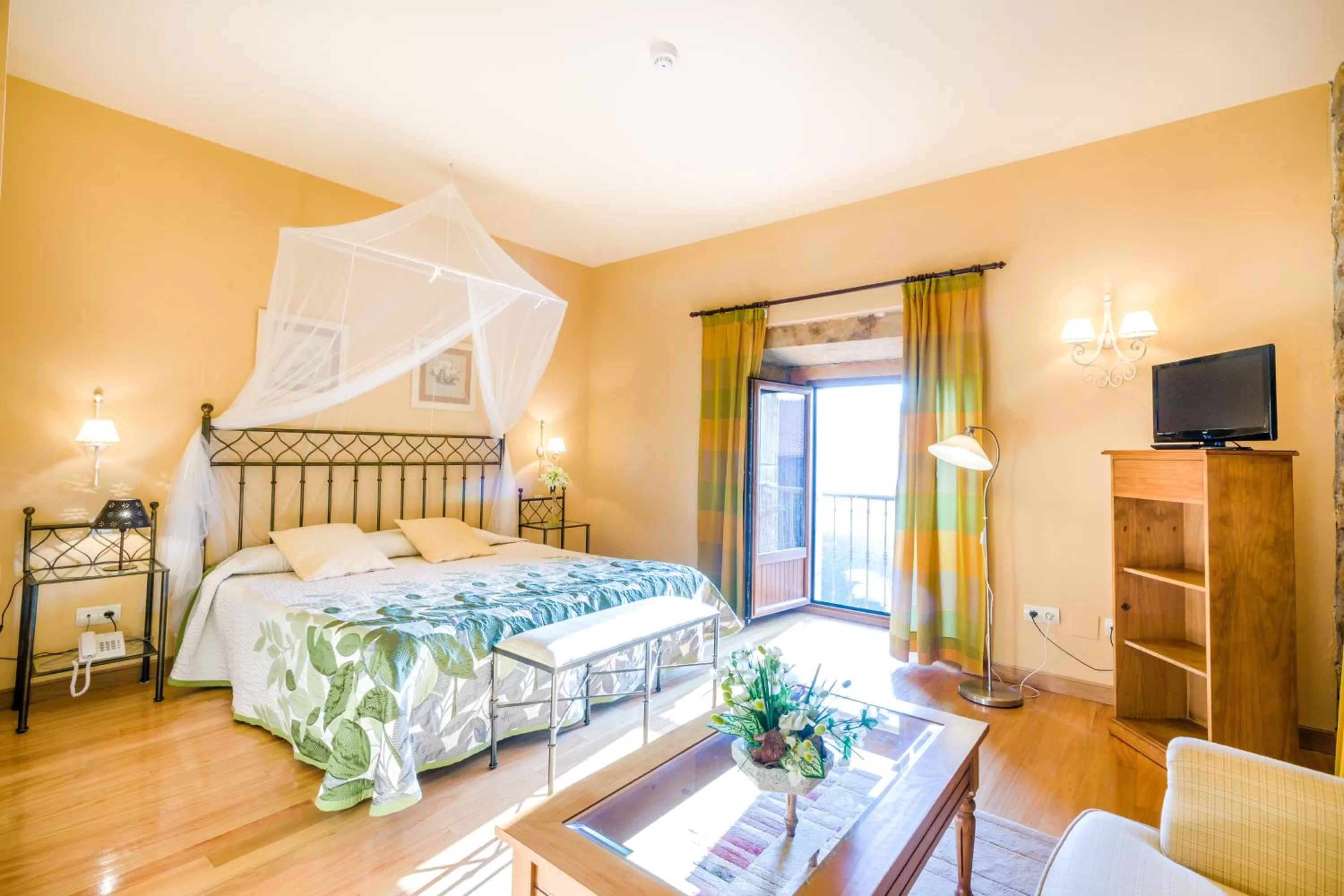 Bedroom, Bed in Hotel Palacio Garcia Quijano