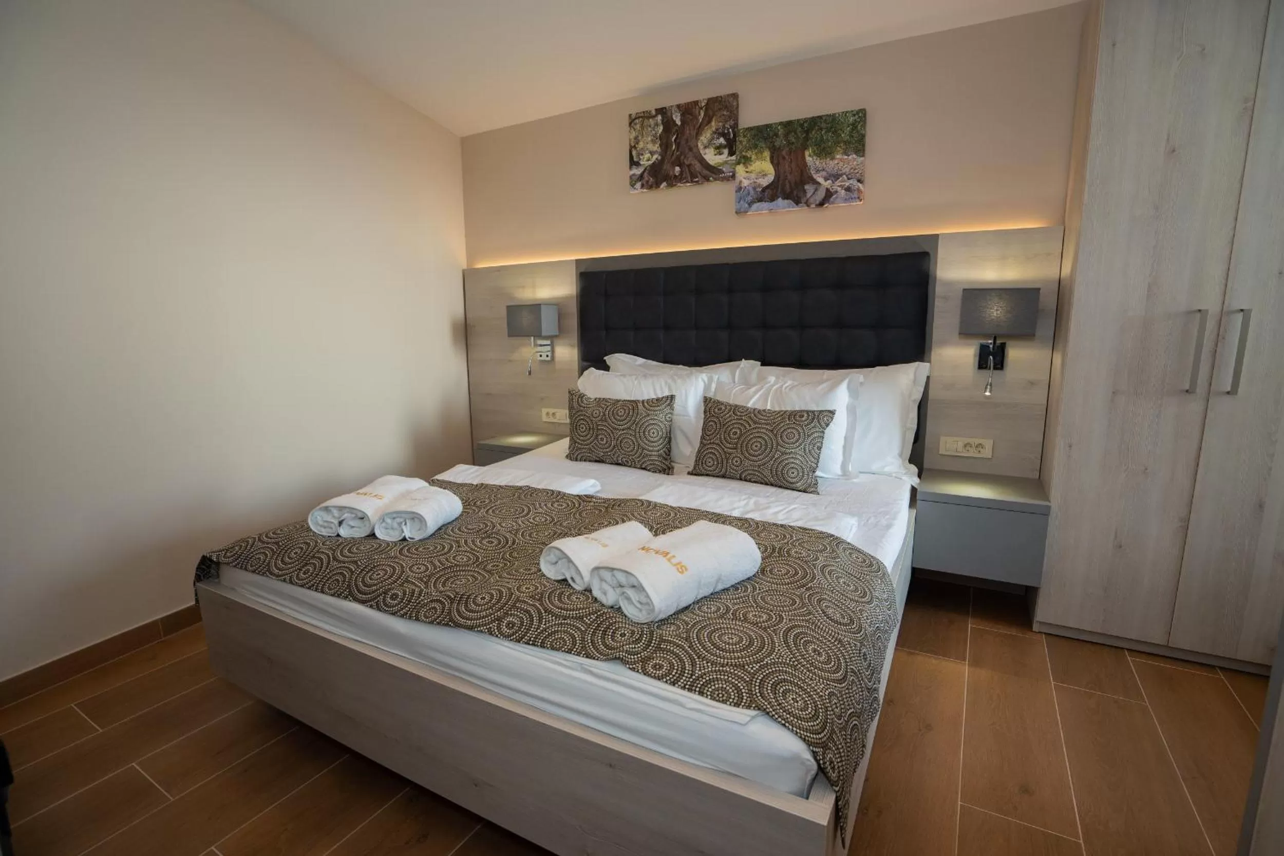 Photo of the whole room, Bed in Bed&Breakfast Novalis