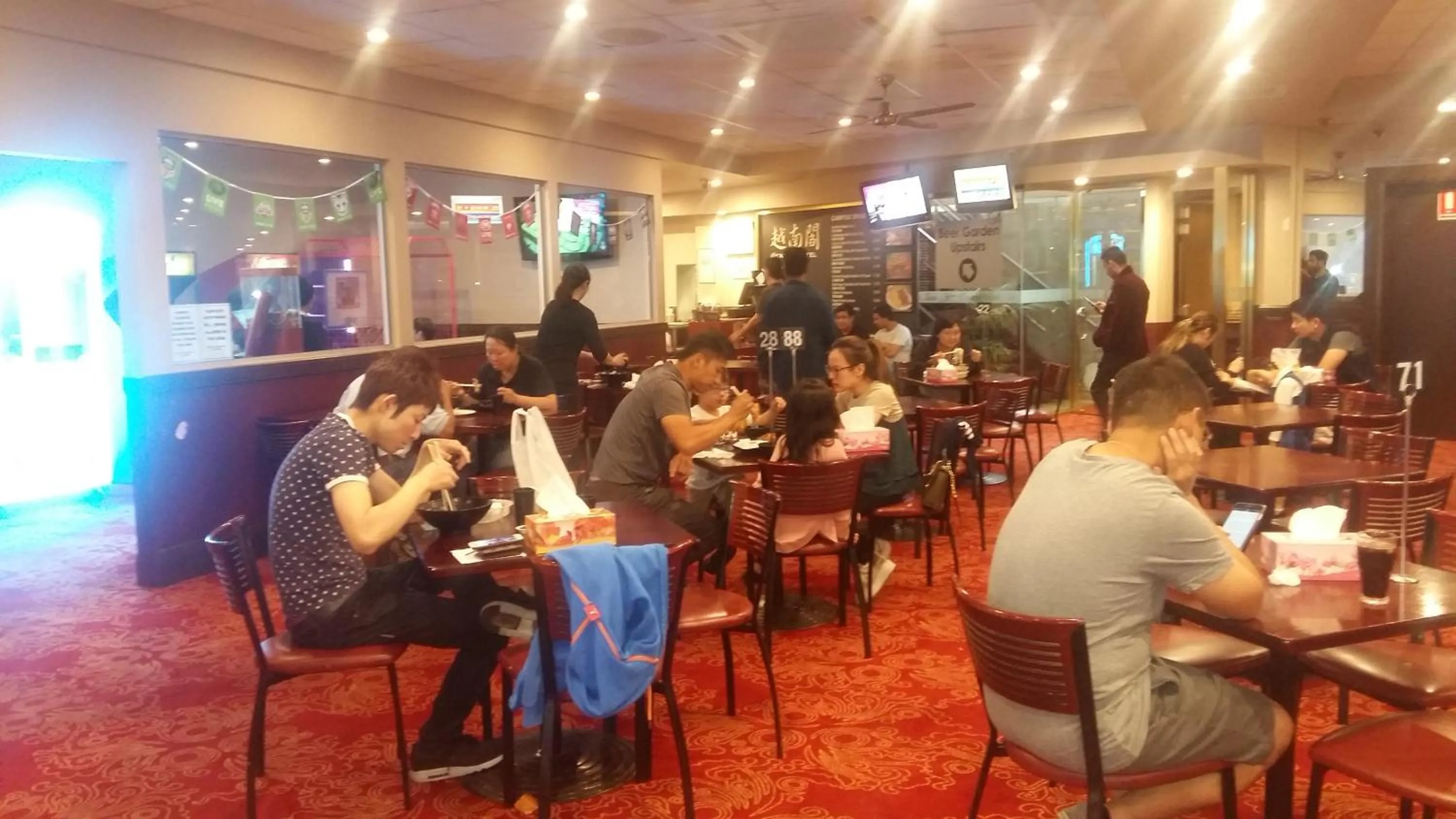 Restaurant/places to eat in Campsie Hotel