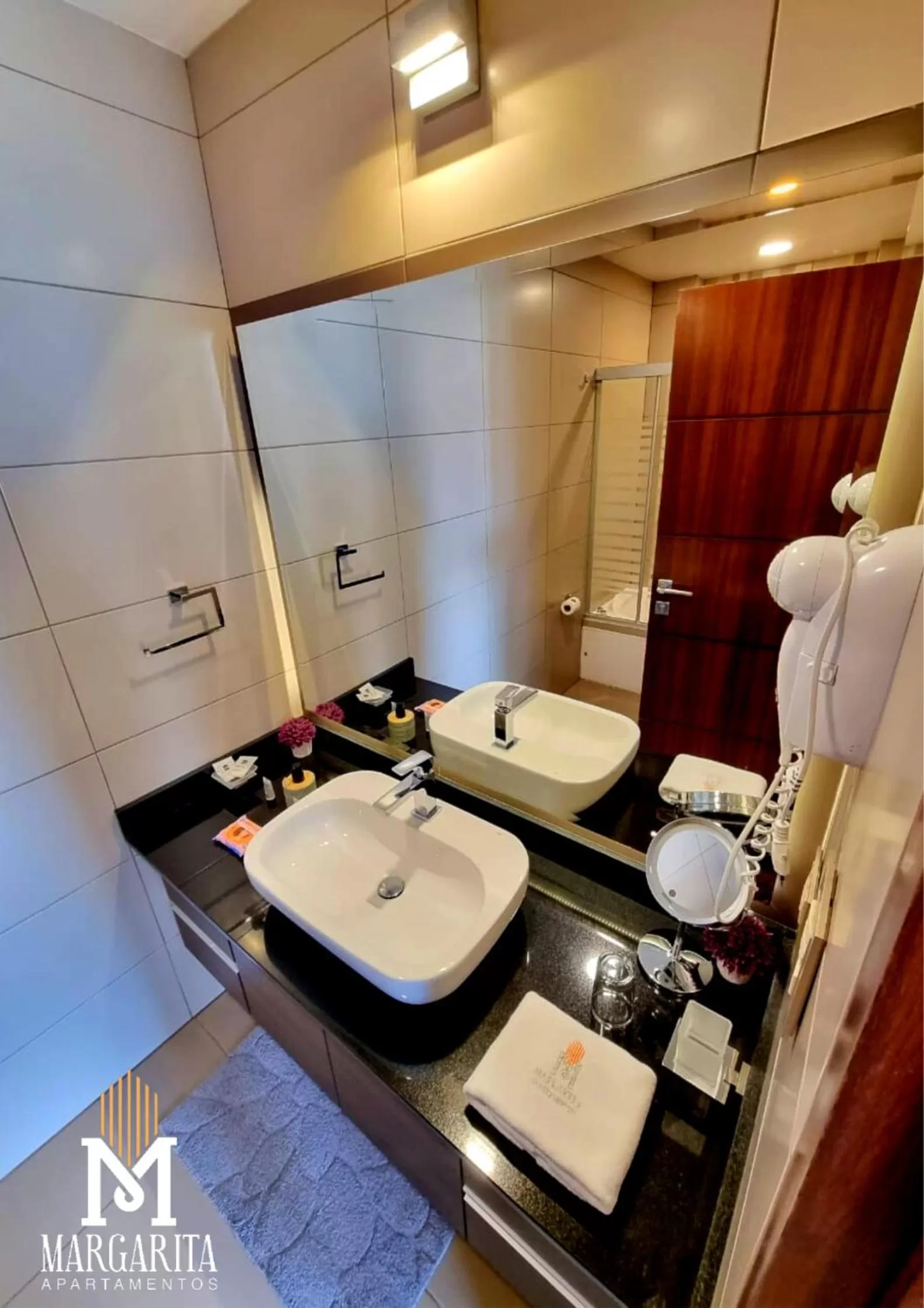 Bathroom in Margarita Apartamentos