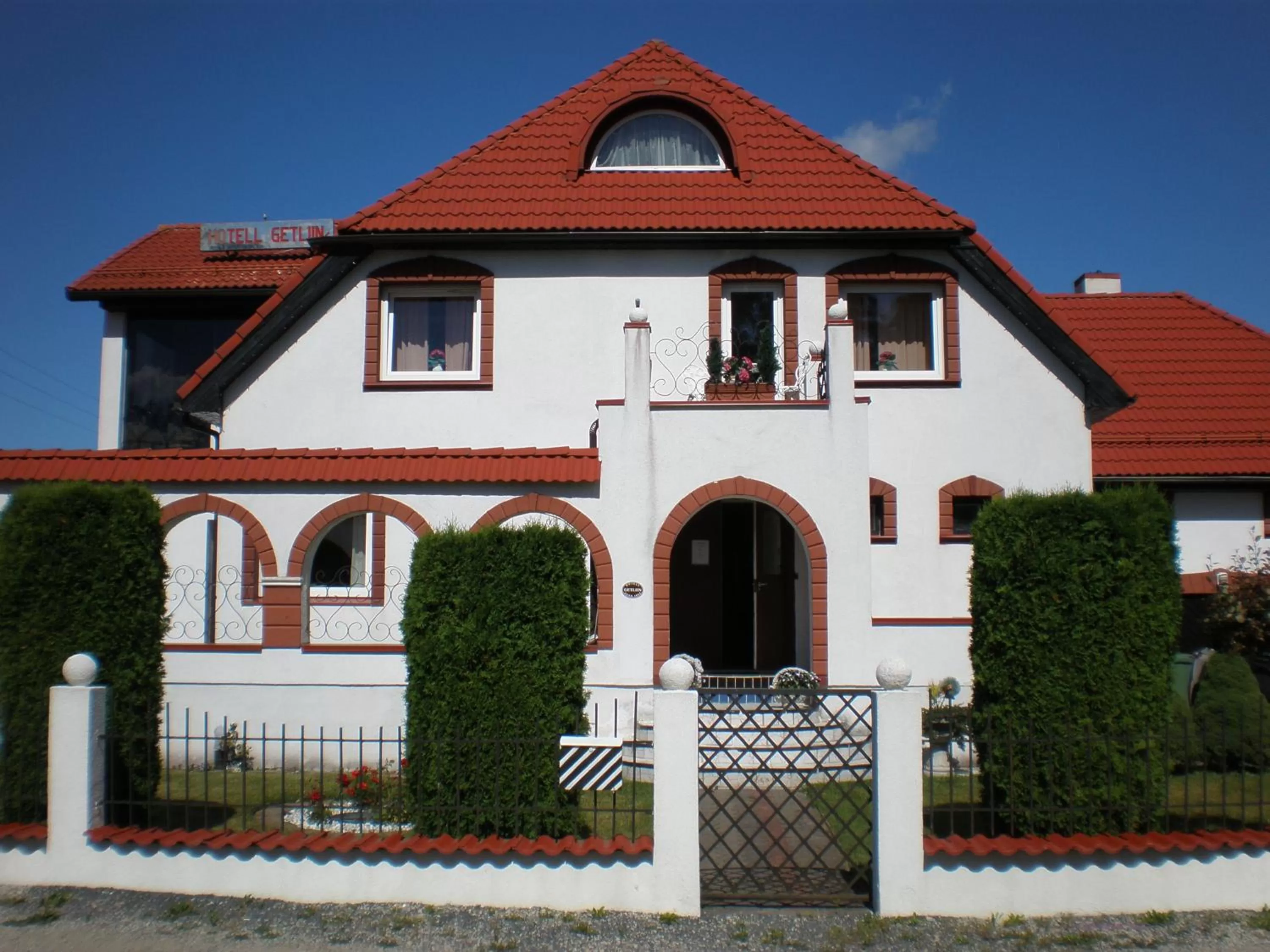 Property Building in Hotel Getliin