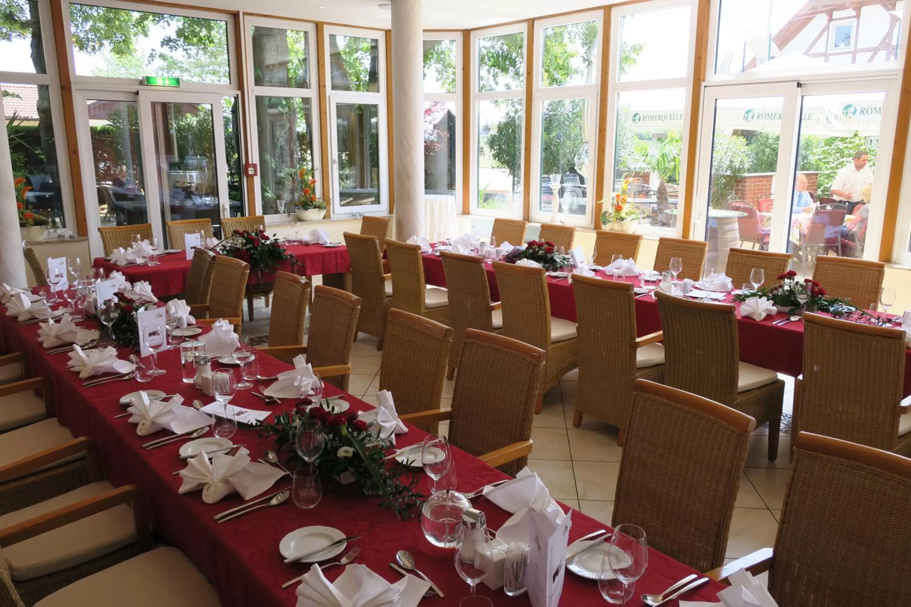 Restaurant/places to eat in Hotel Restaurant Böck "Roter Hahn"