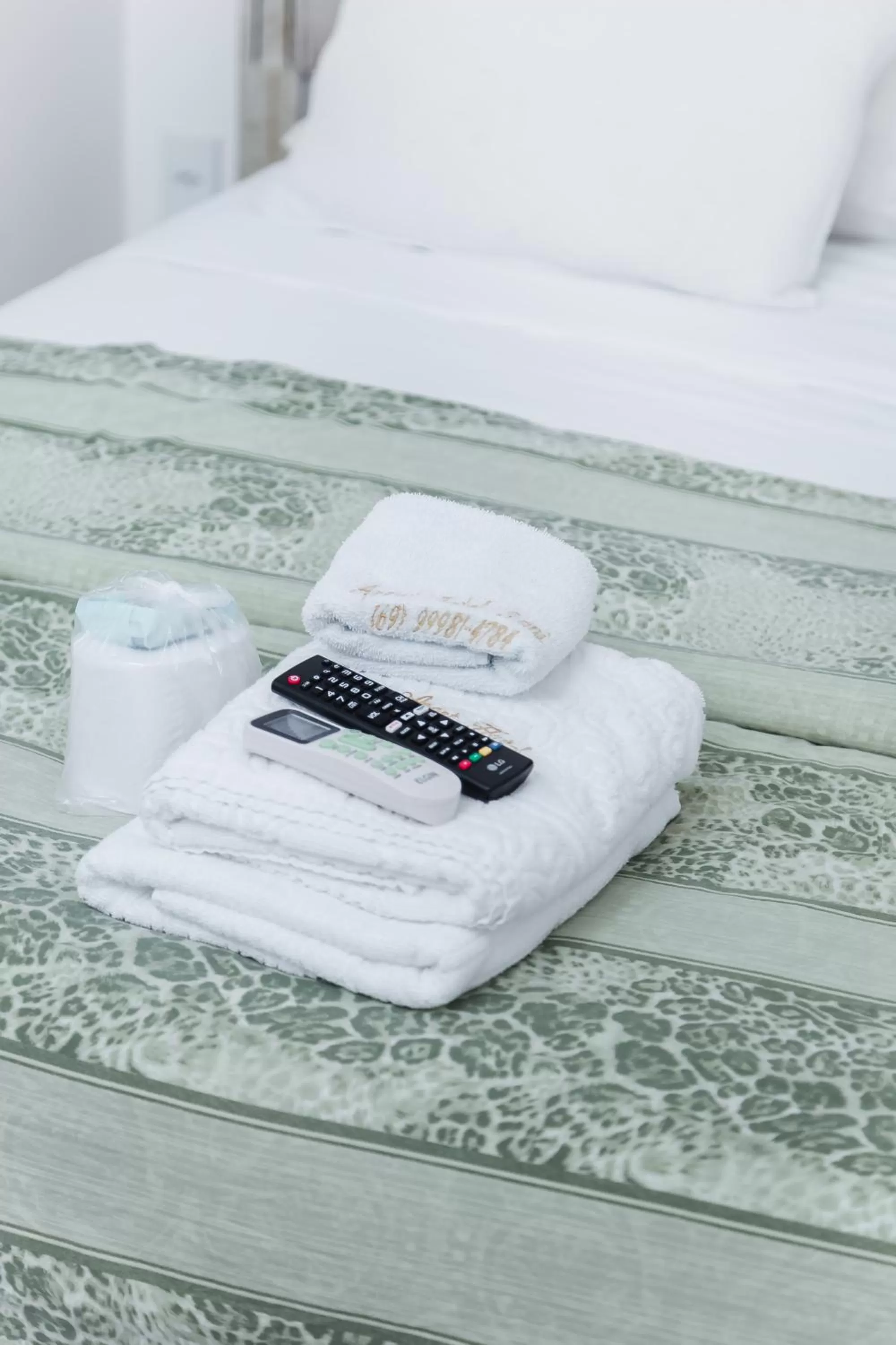 Bed in ZANI APART HOTEL 520i