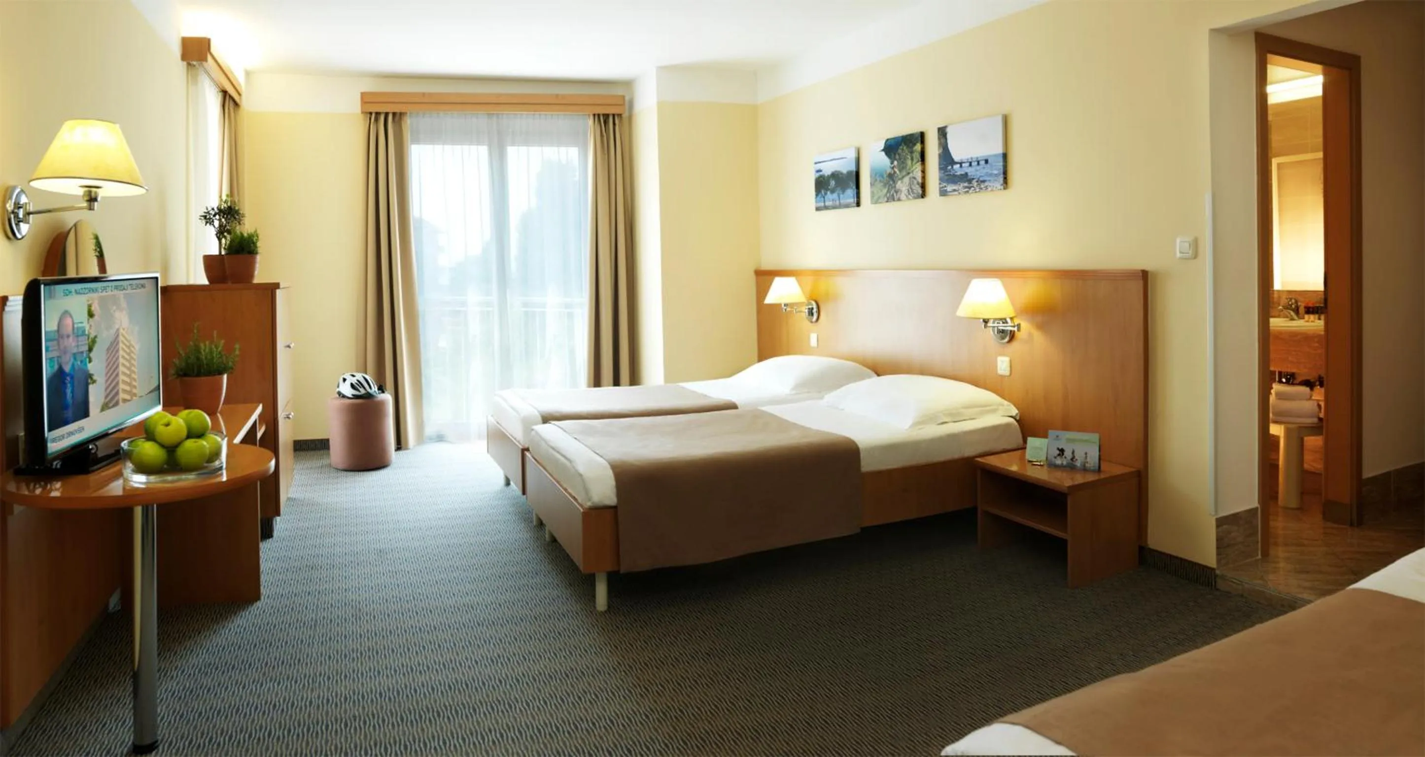 Photo of the whole room, Bed in Hotel Neptun - Terme & Wellness Lifeclass