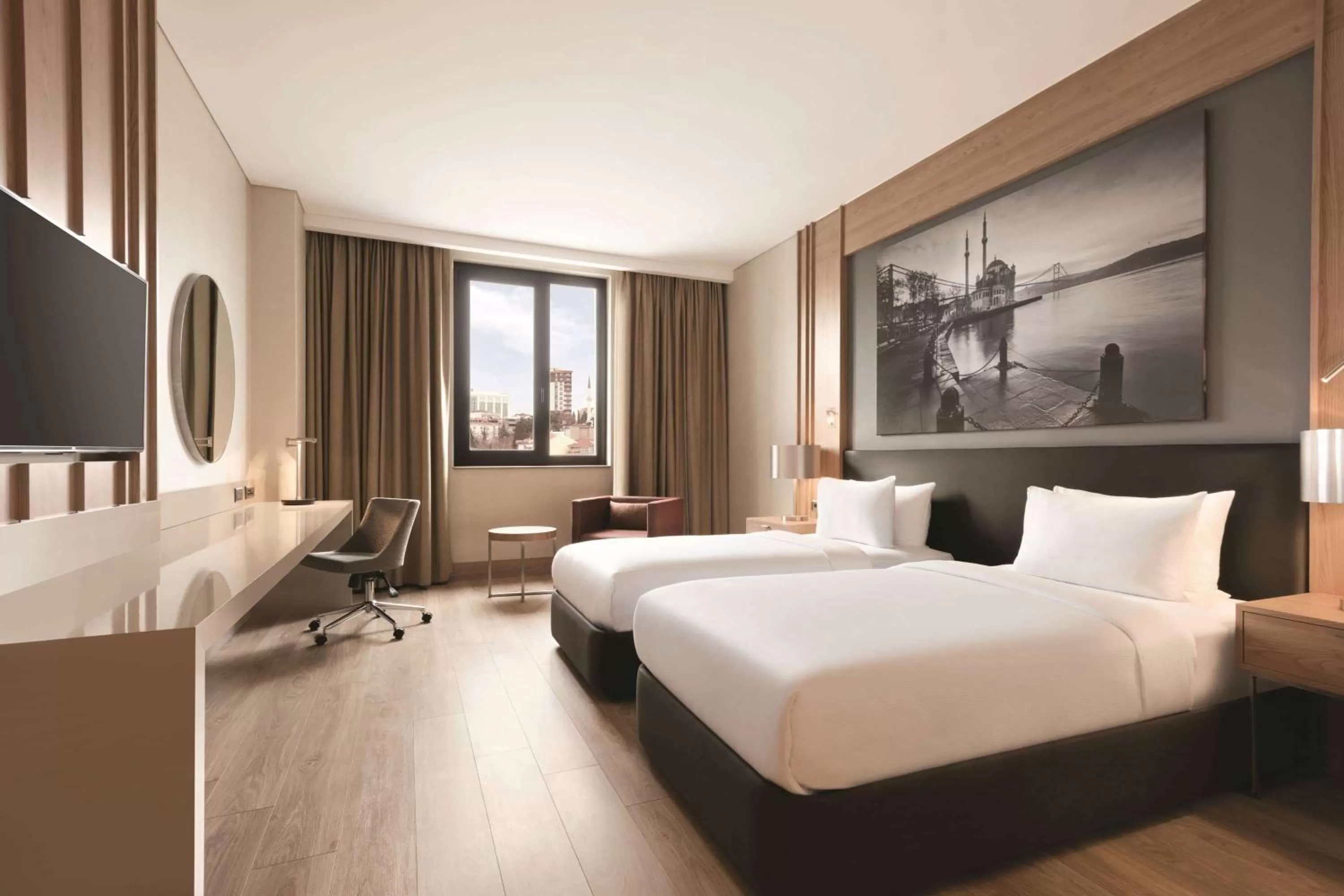 Photo of the whole room, Bed in TRYP by Wyndham Istanbul Basın Ekspres