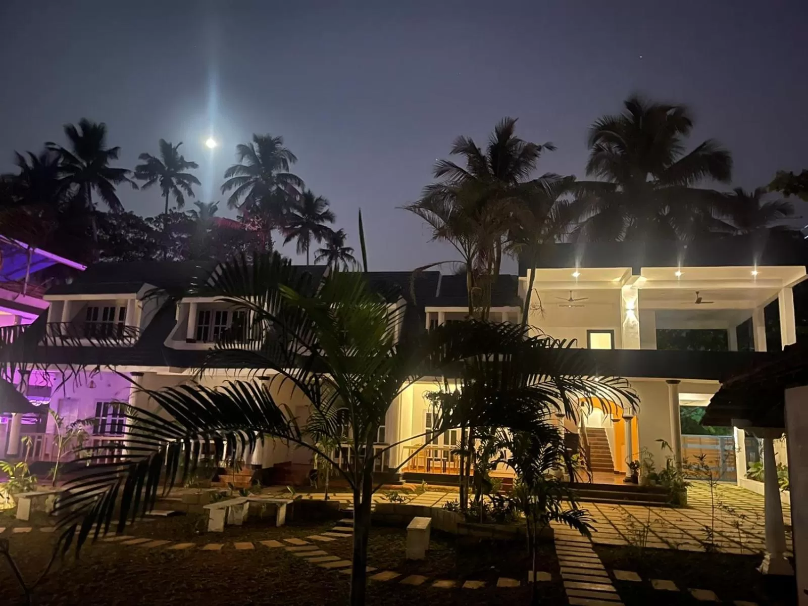 Swimming Pool in Garden Bay Resort