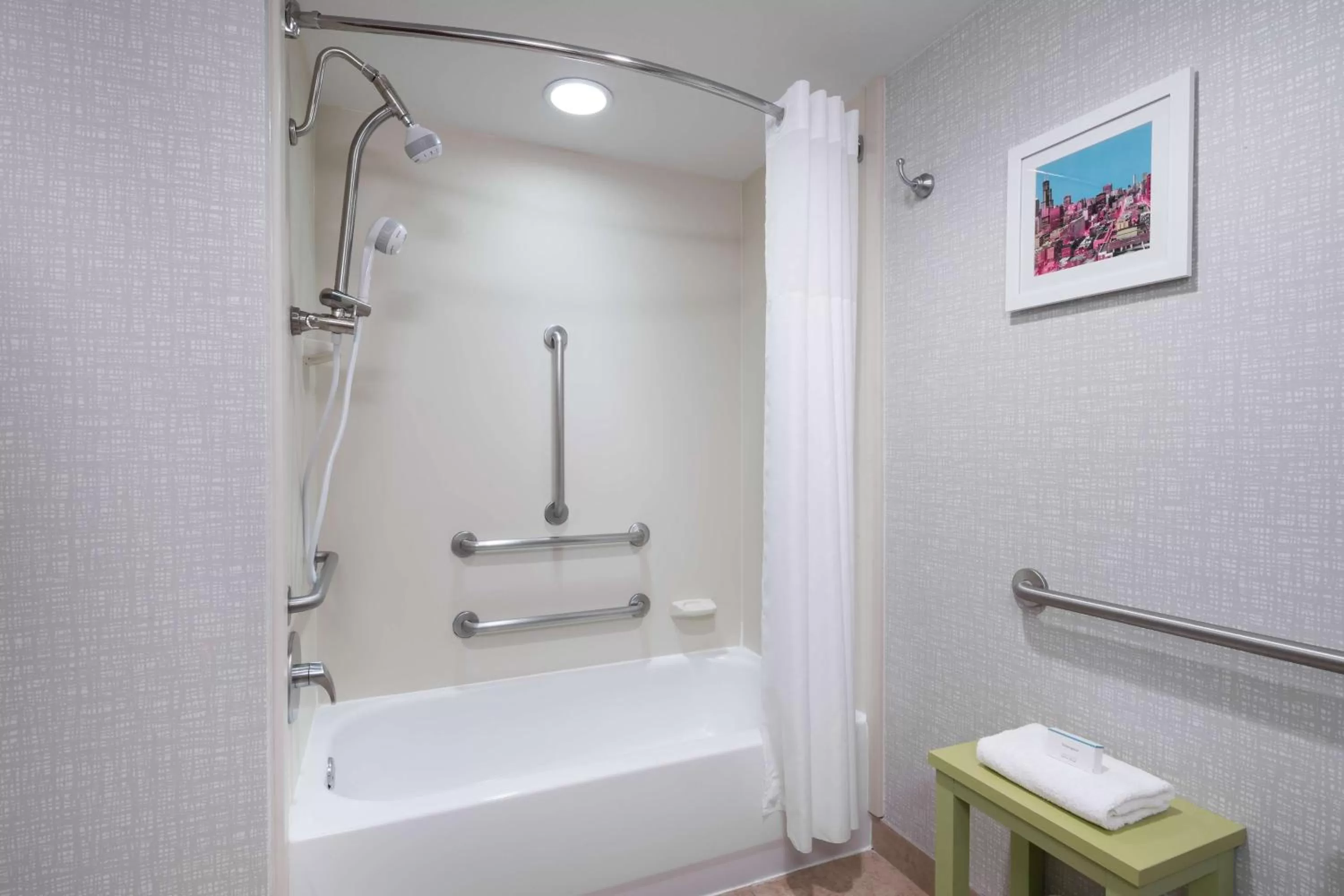 Bathroom in Hampton Inn & Suites Chicago North Shore