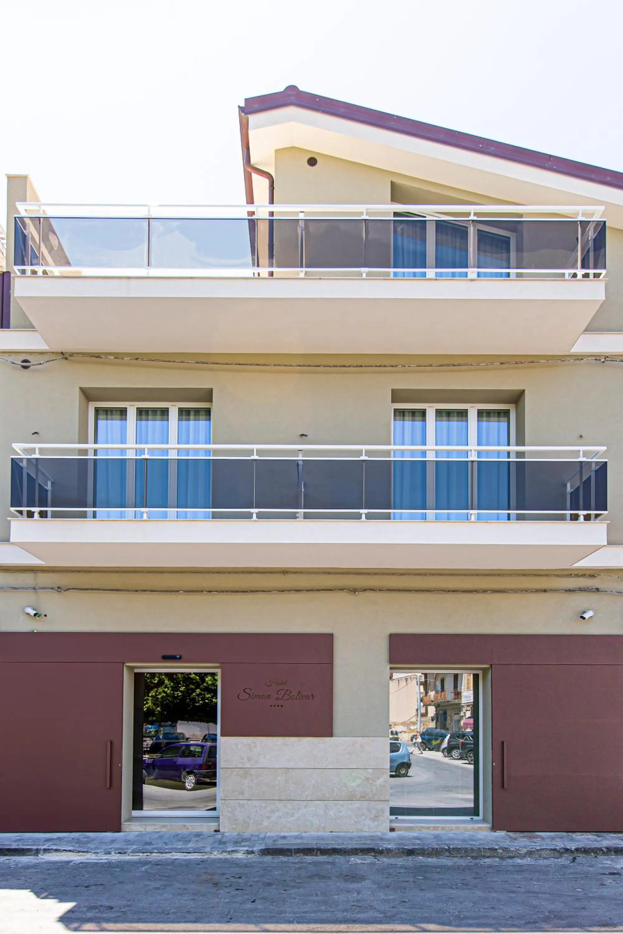 Property building in Charme SIMON BOLIVAR