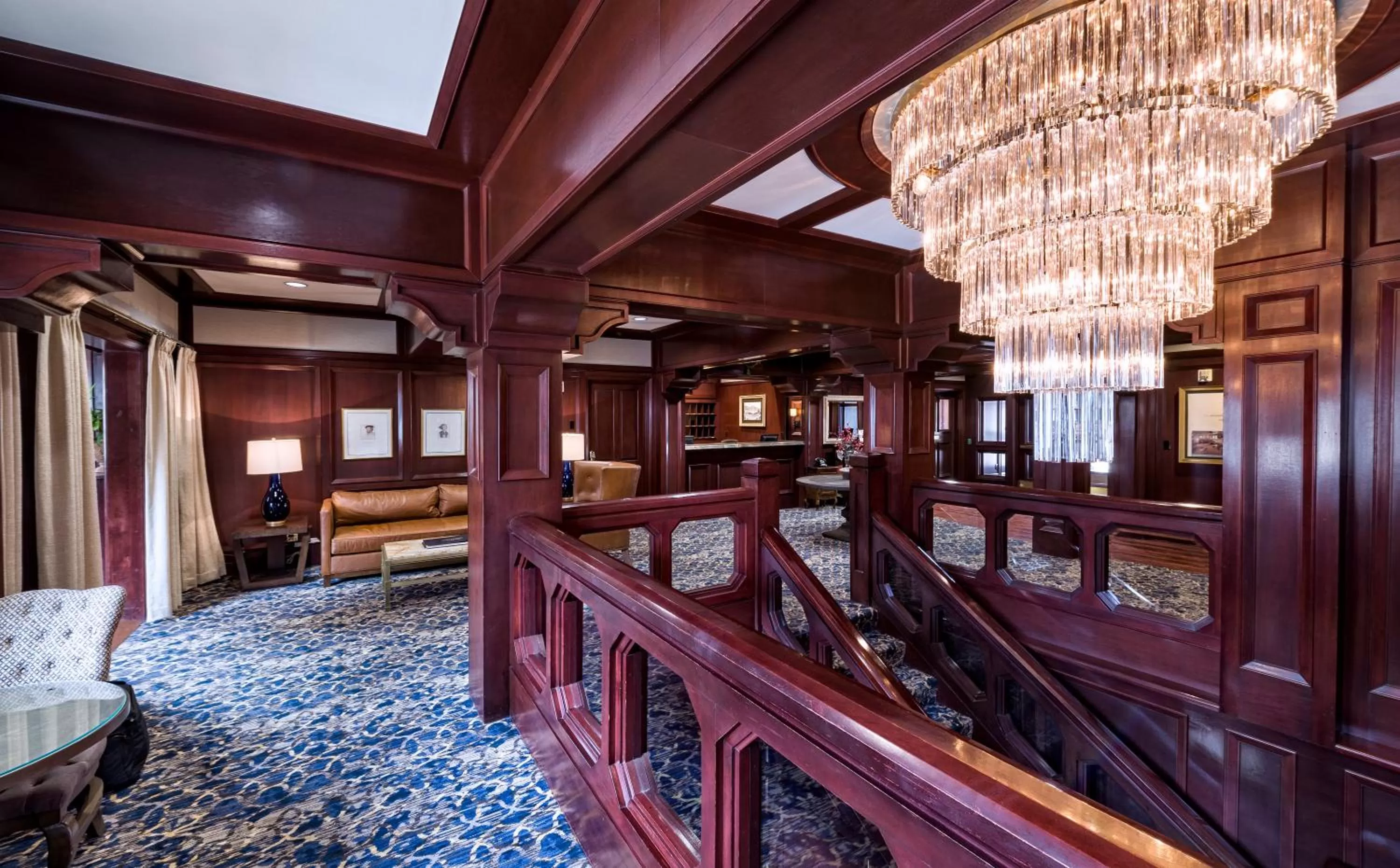 Lobby or reception in Poste Montane Lodge by East West