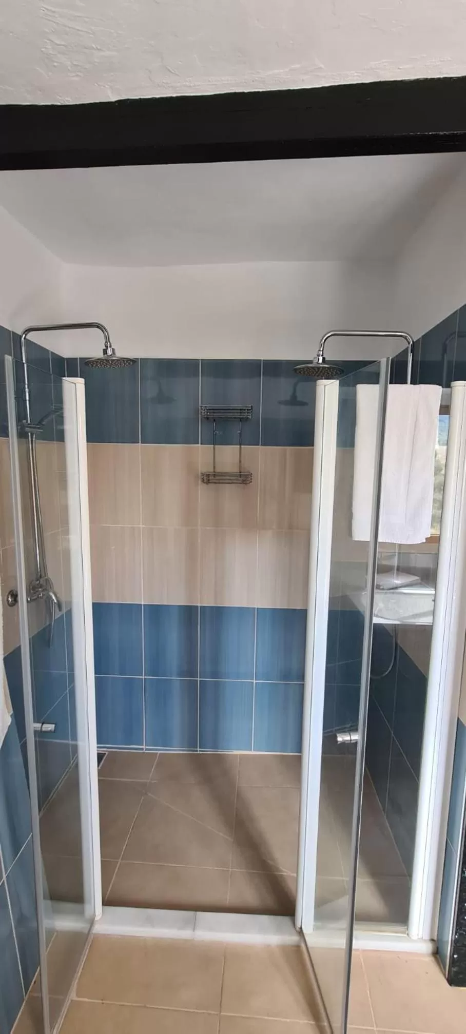 Shower in Casa el Castano