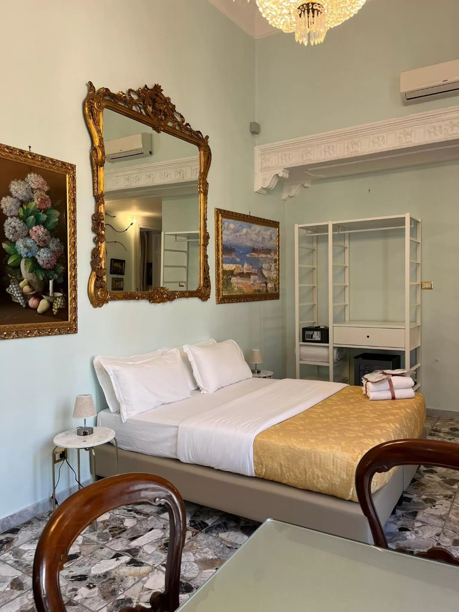 Bed in B&B Art Suite Santa Brigida