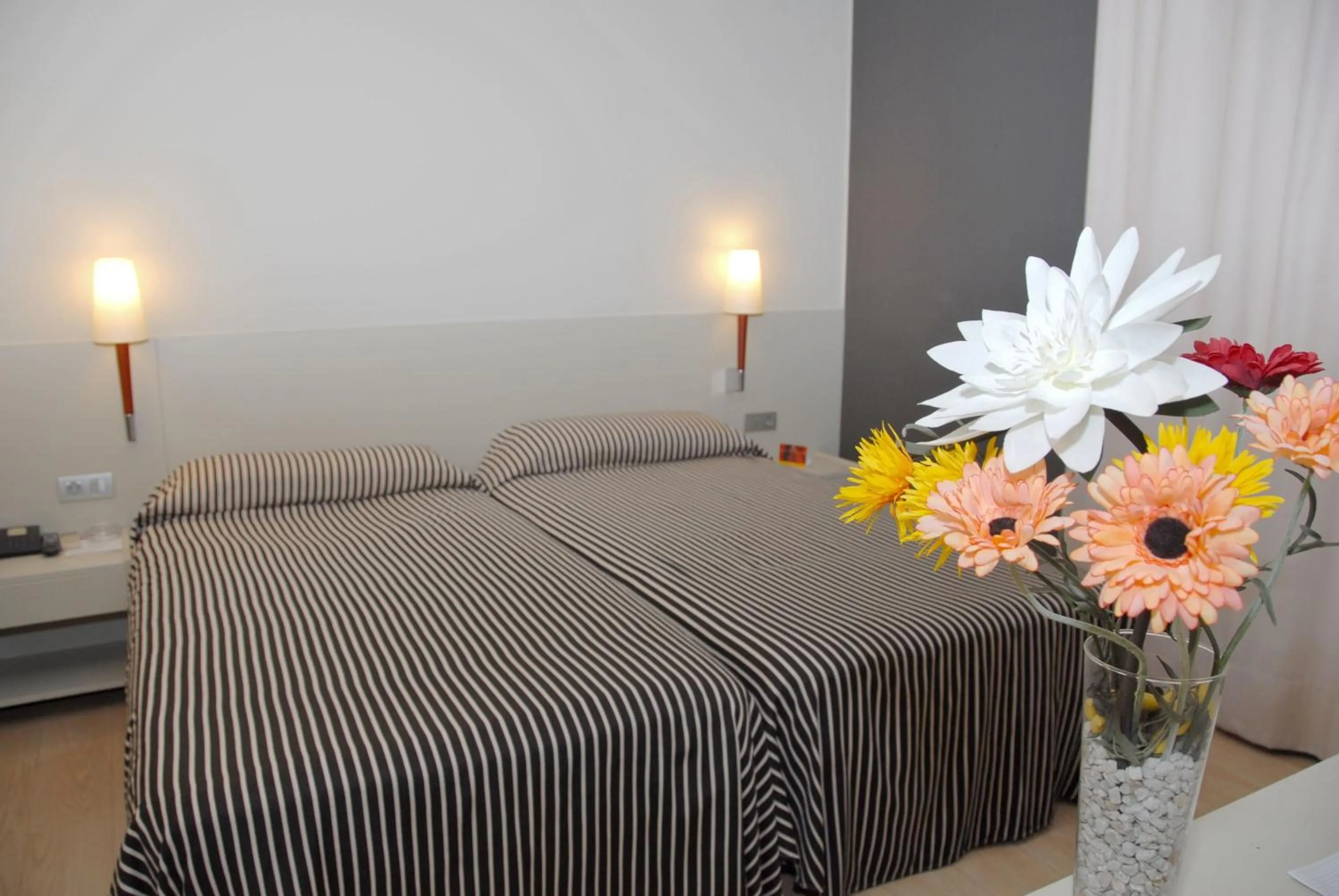 Bed in Hotel El Castell