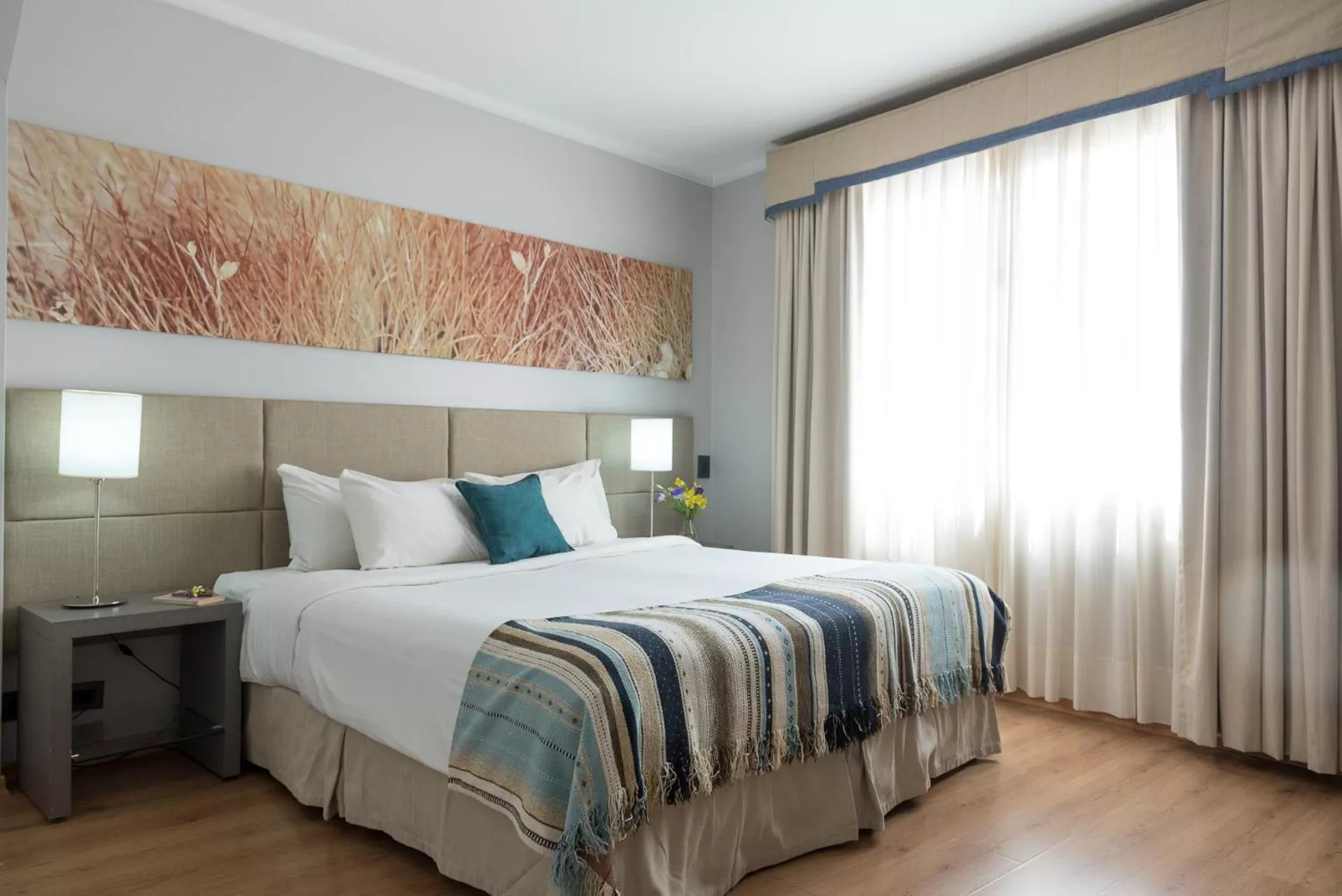 Bedroom, Bed in Portal Plaza Suites