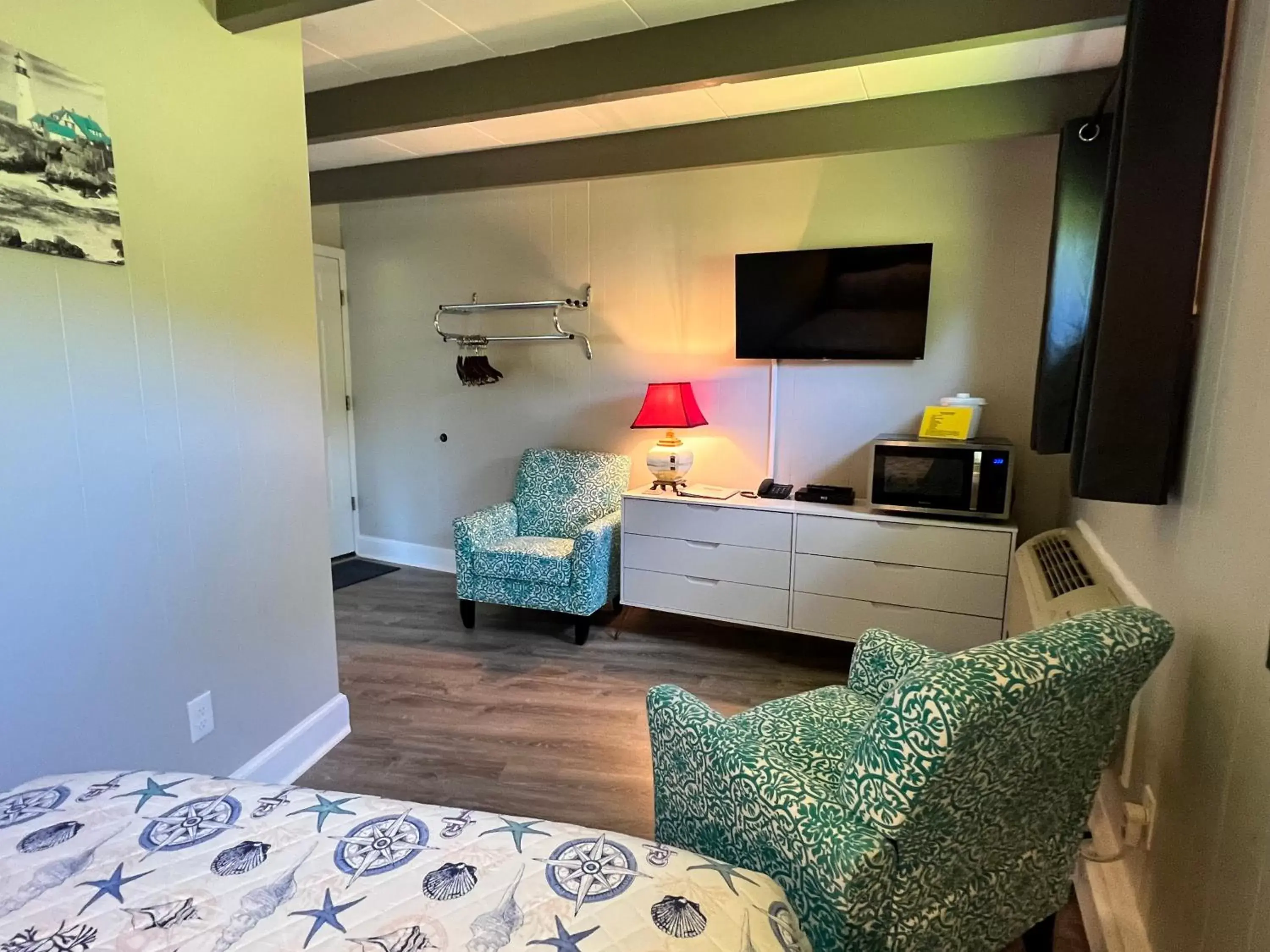 Junior Suite in Claddagh Motel & Suites Junior Suite in Claddagh Motel & Suites