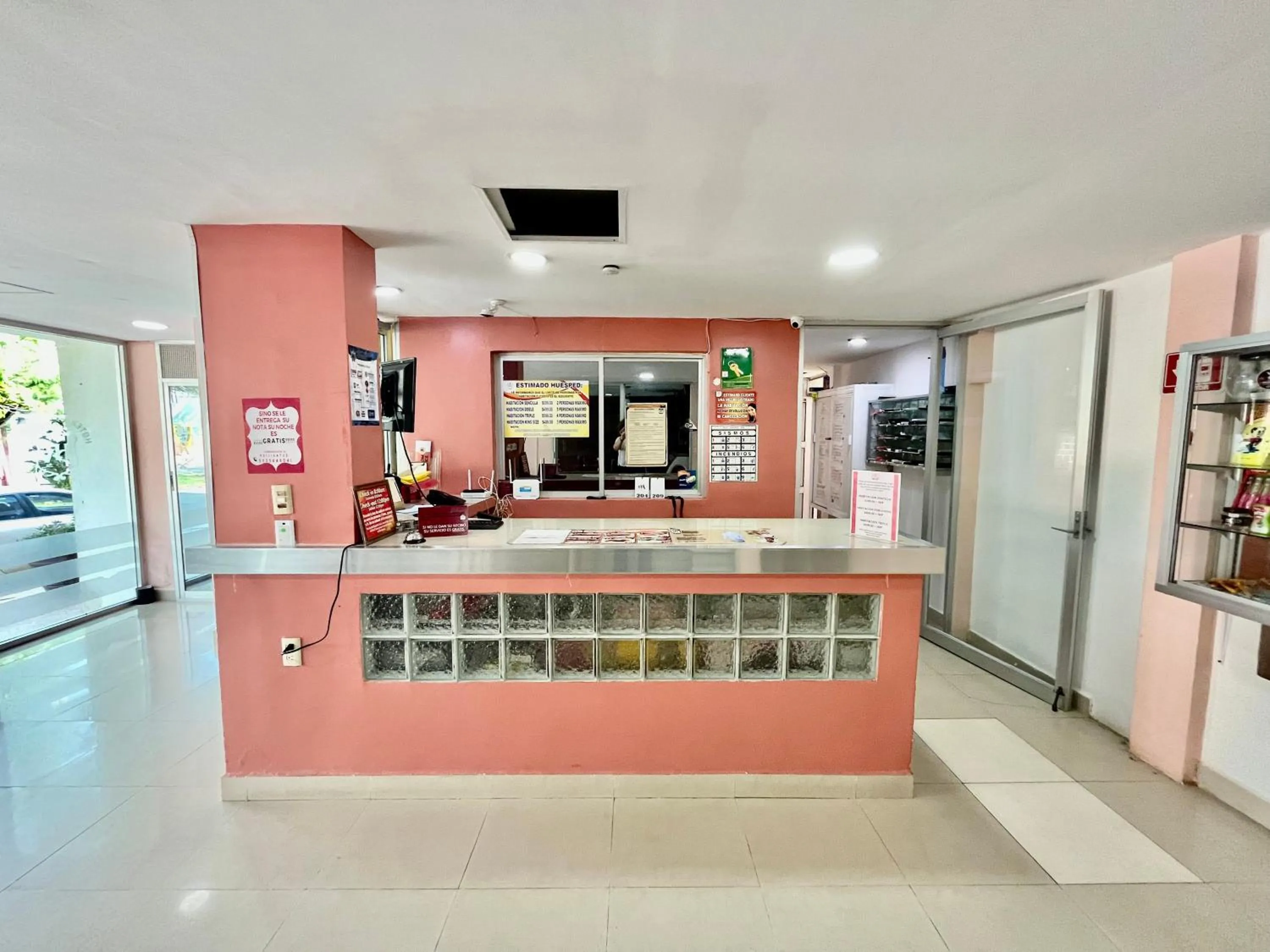 Lobby or reception in OYO Hotel Puerto Real Coatzacoalcos