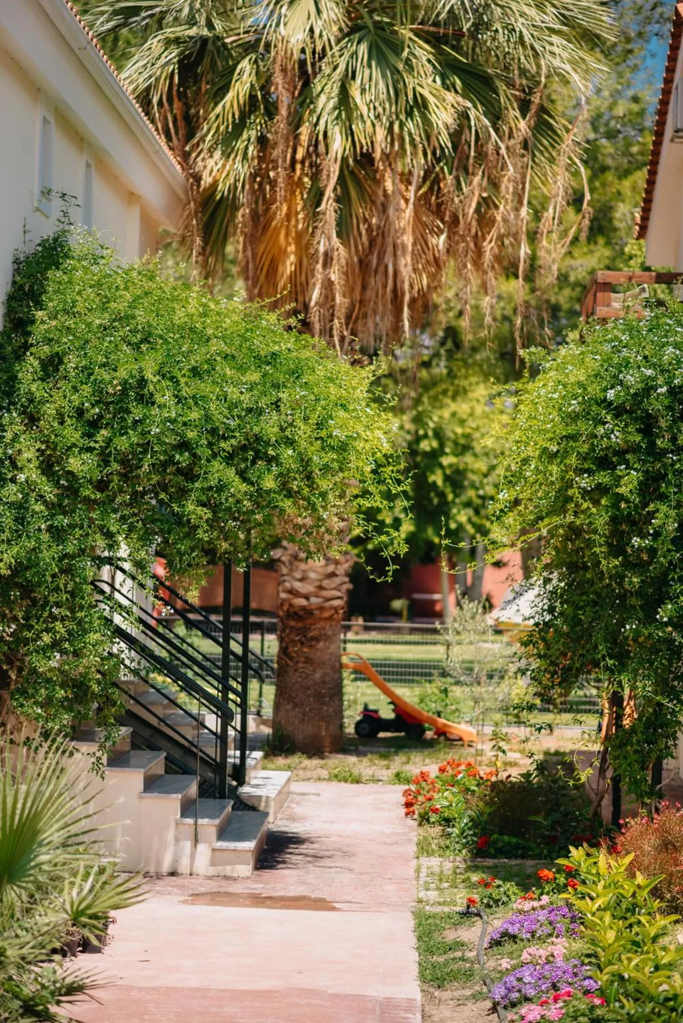 Garden in Corinthian Village